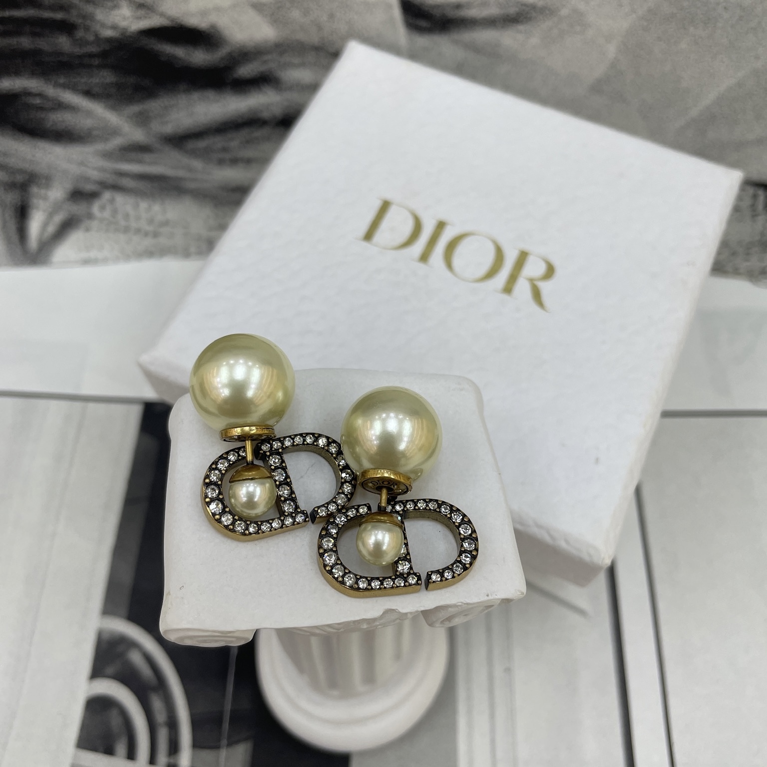 Dior Pearl Earrings