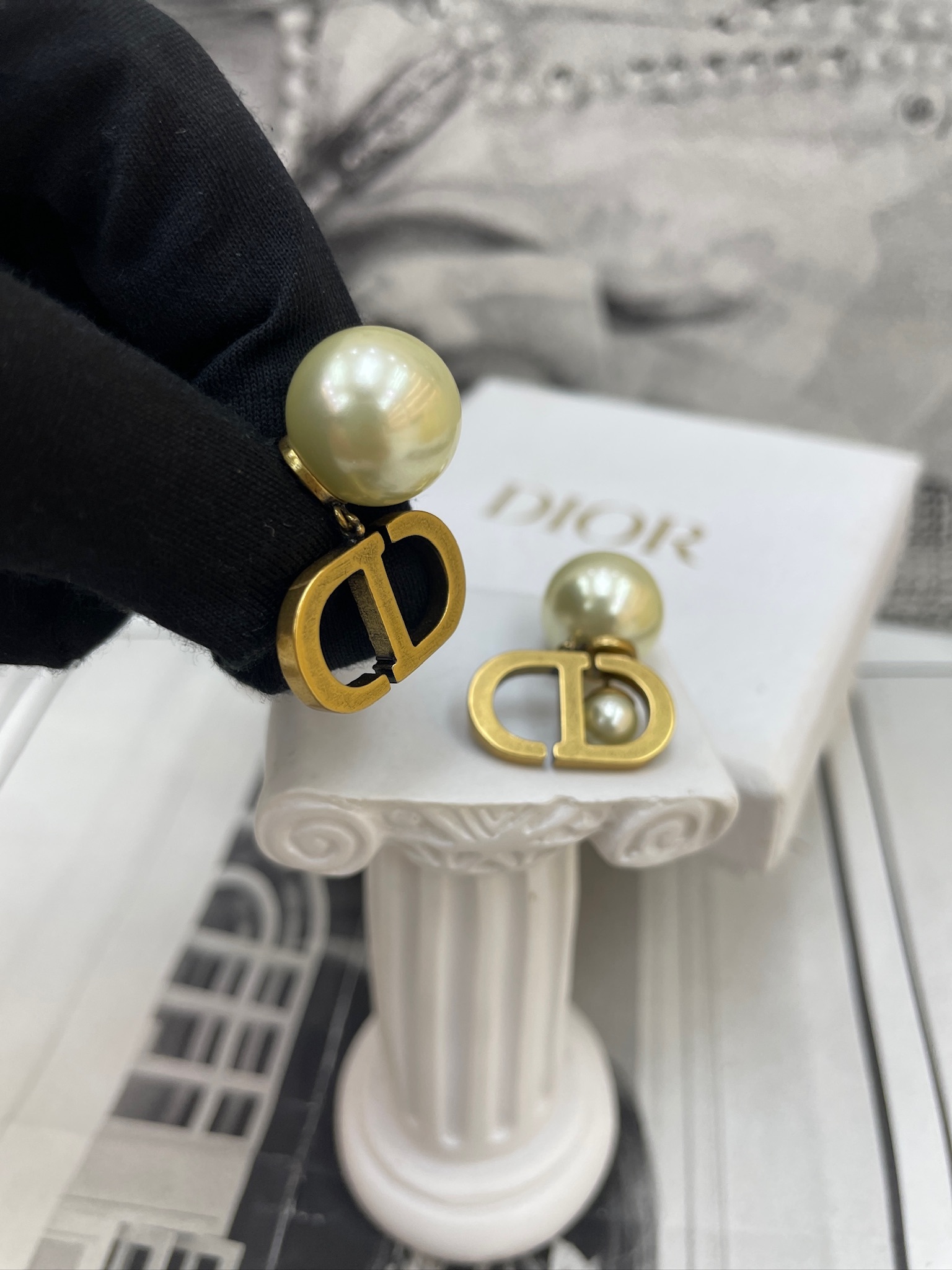 Dior Pearl Earrings
