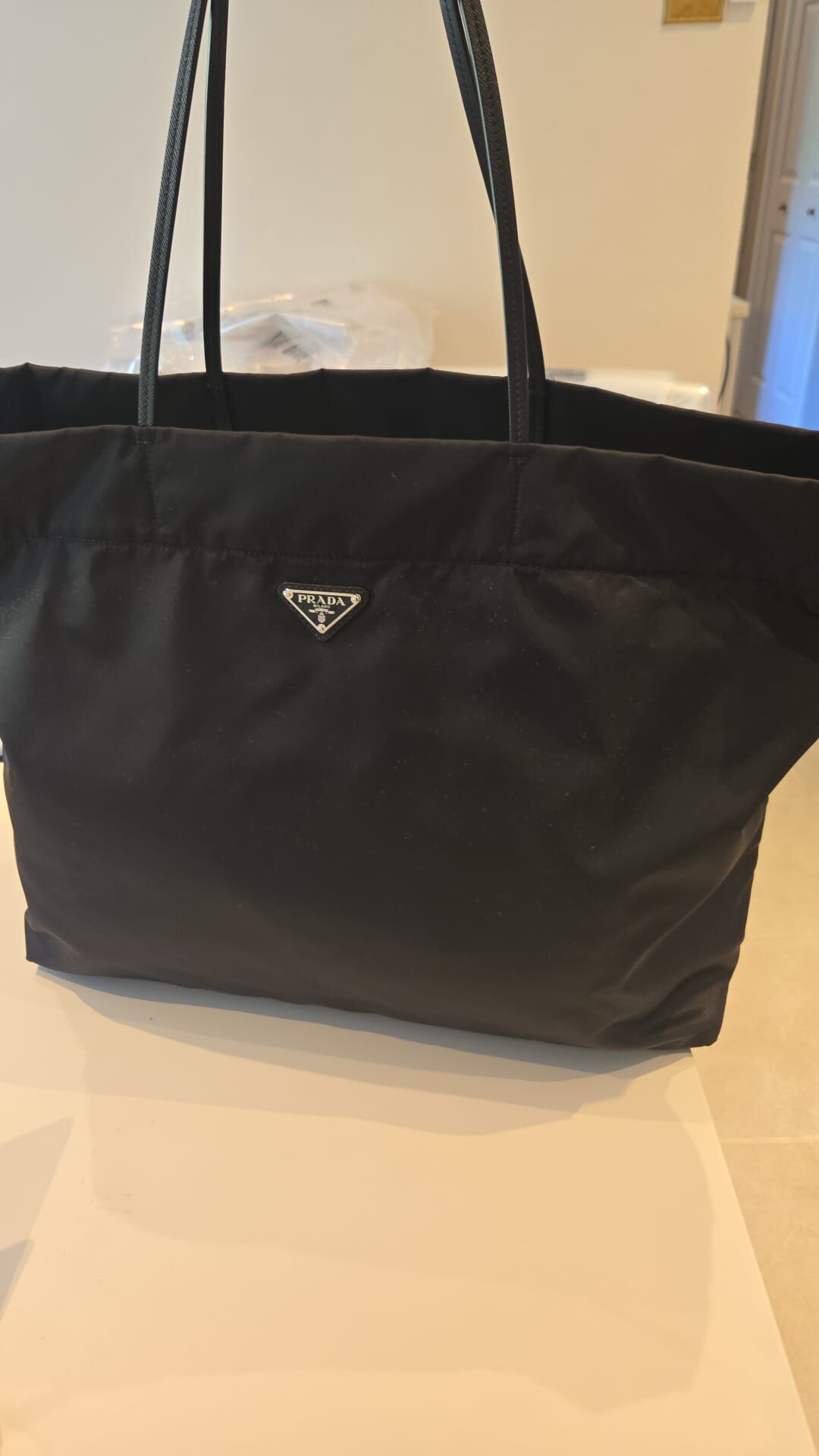 英國代購 (獨立訂單)- PRADA BLACK TOTE