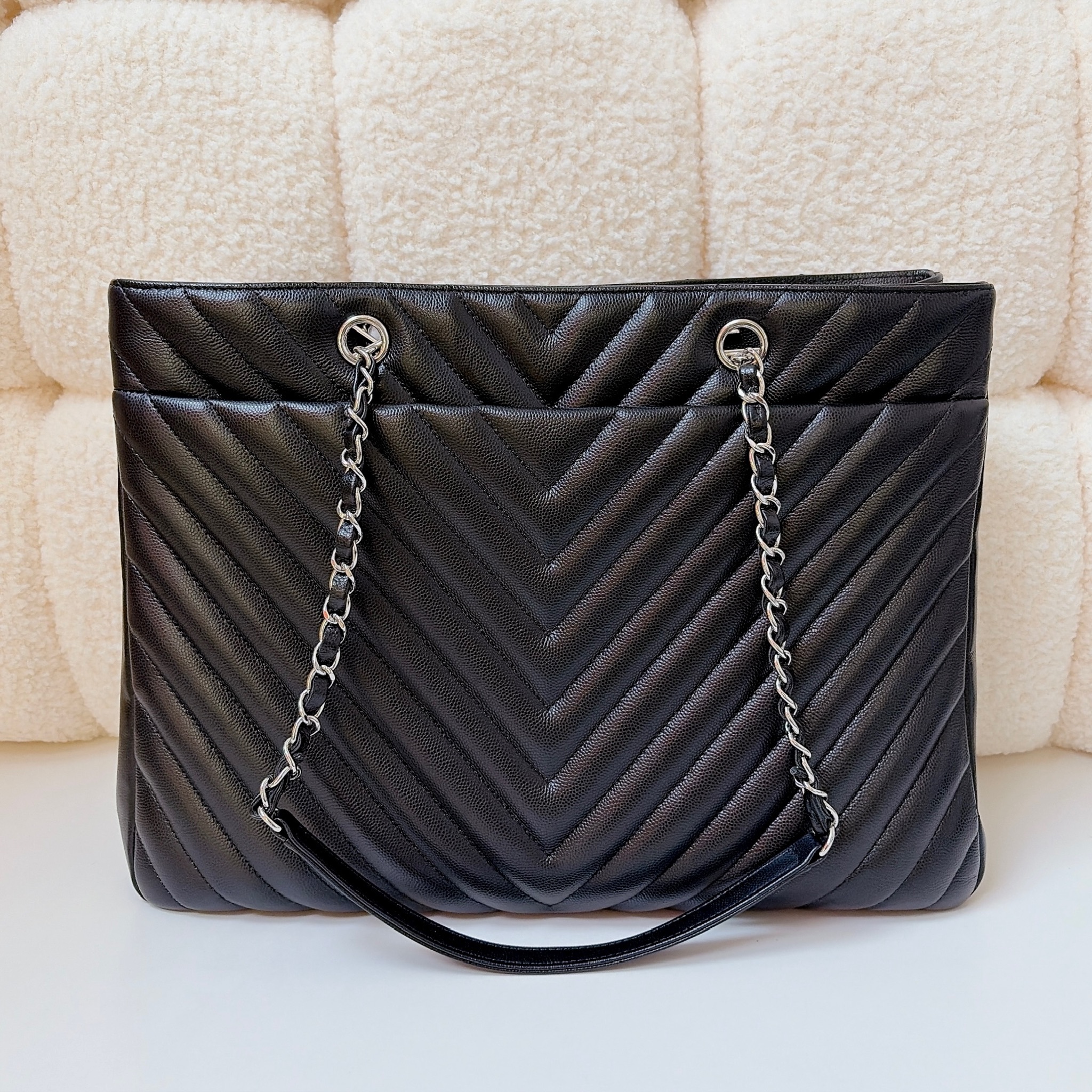 Chanel Classic CC Shopping Tote - Black / SHW