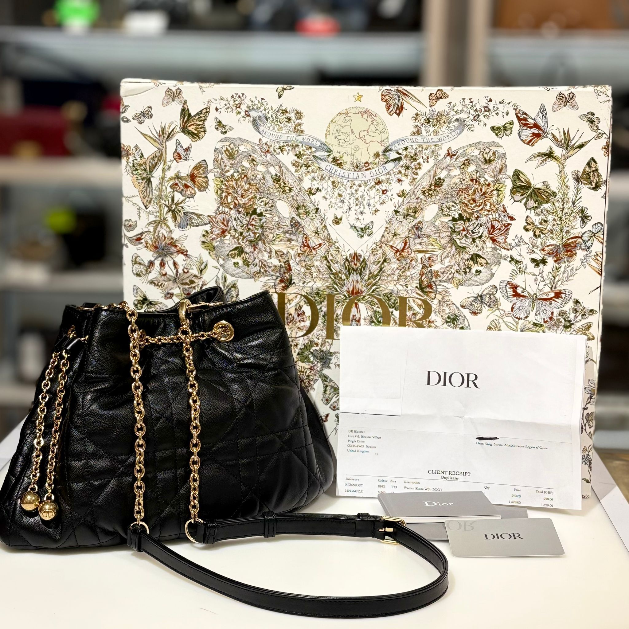 全新DIOR Ammi Supple Bag M22566FBE M900 黑色羊皮金扣 藤格纹束口雲朵包 #BRAND NEW #香榭站正品