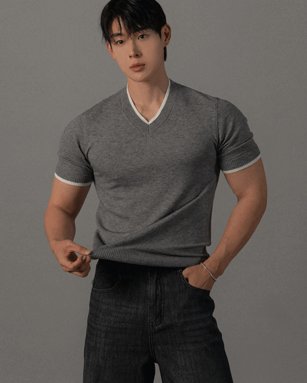 Layered Muscular Short-Sleeve Knit Sweater
