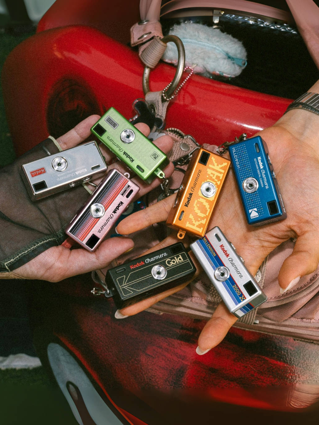 (預購）Kodak 柯達 Charmera Millennium Edition 千禧版 迷你數位相機 鑰匙圈 盲盒