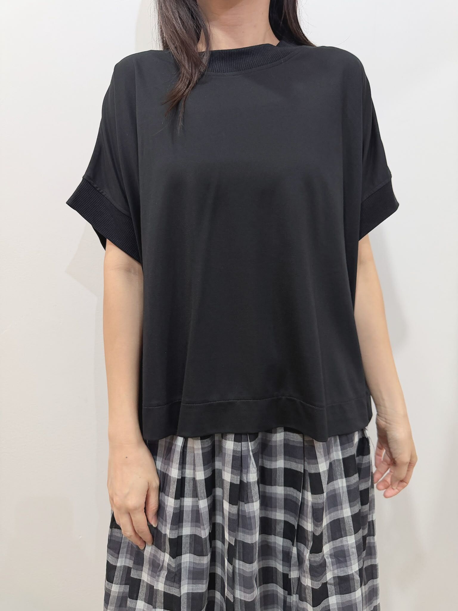 MMO 冷感有領蝙蝠袖TOP