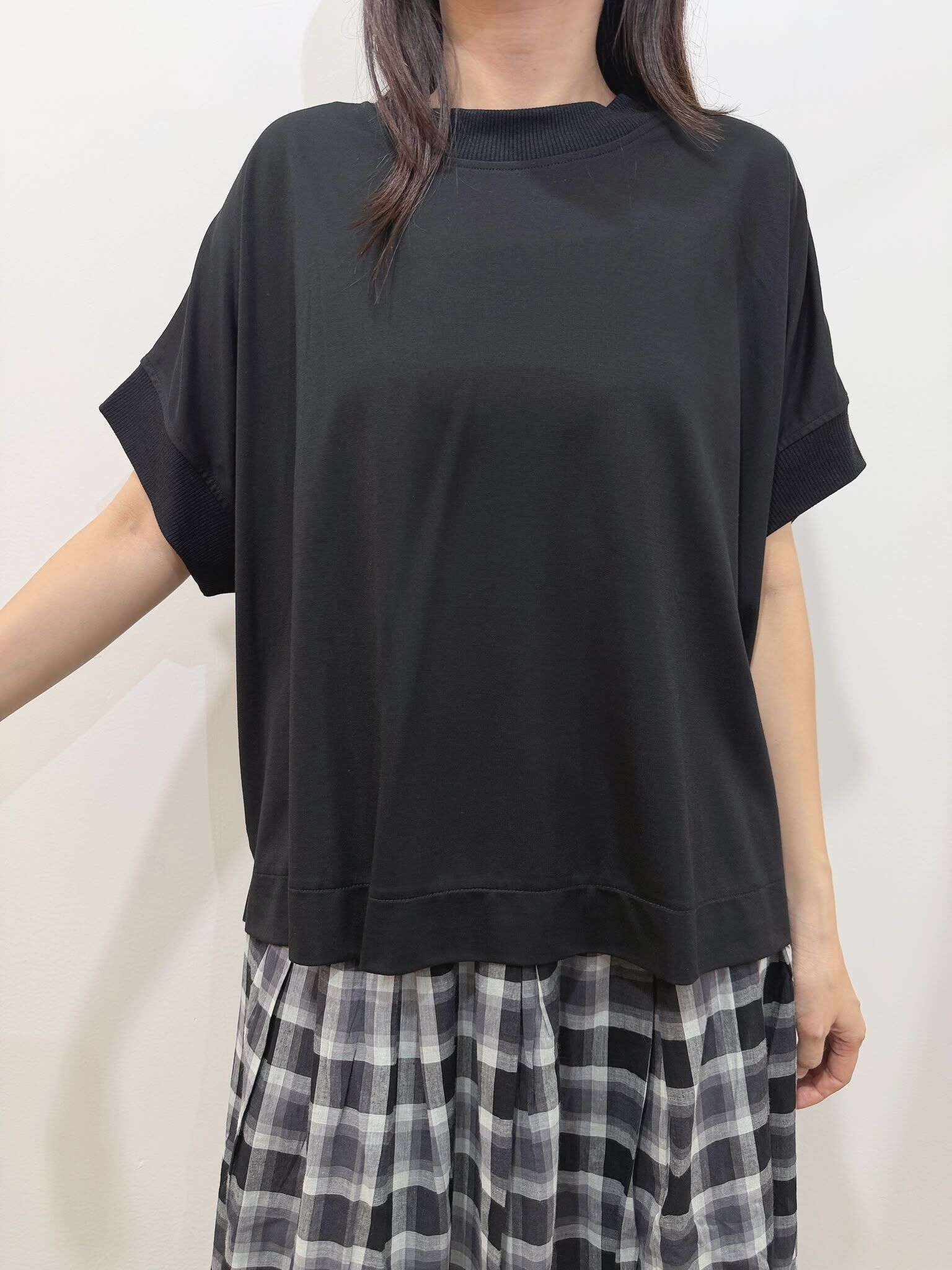 MMO 冷感有領蝙蝠袖TOP