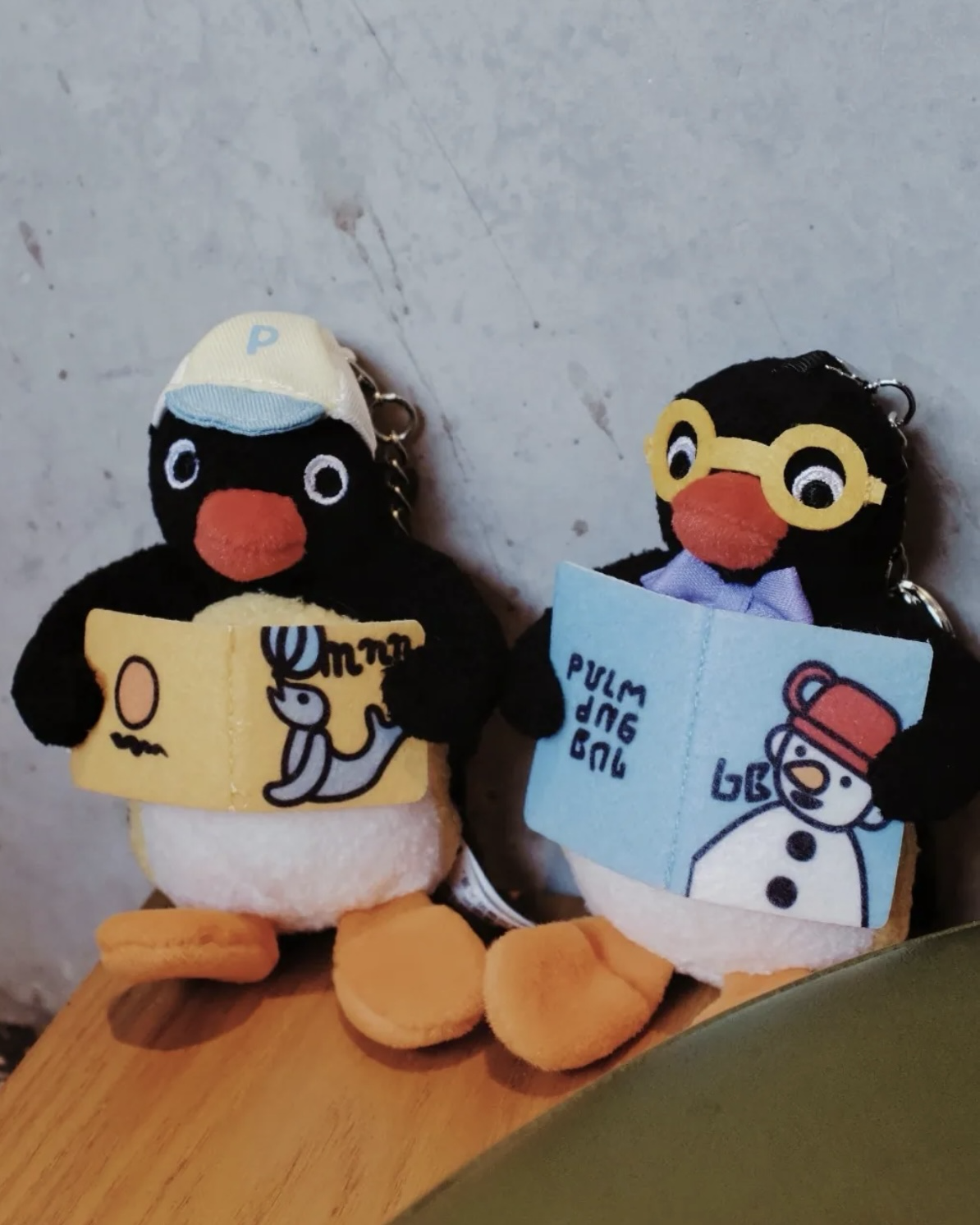 <正版授權>山莫 x PINGU 企鵝家族 讀書系列 毛絨 吊飾 掛件 共3款
