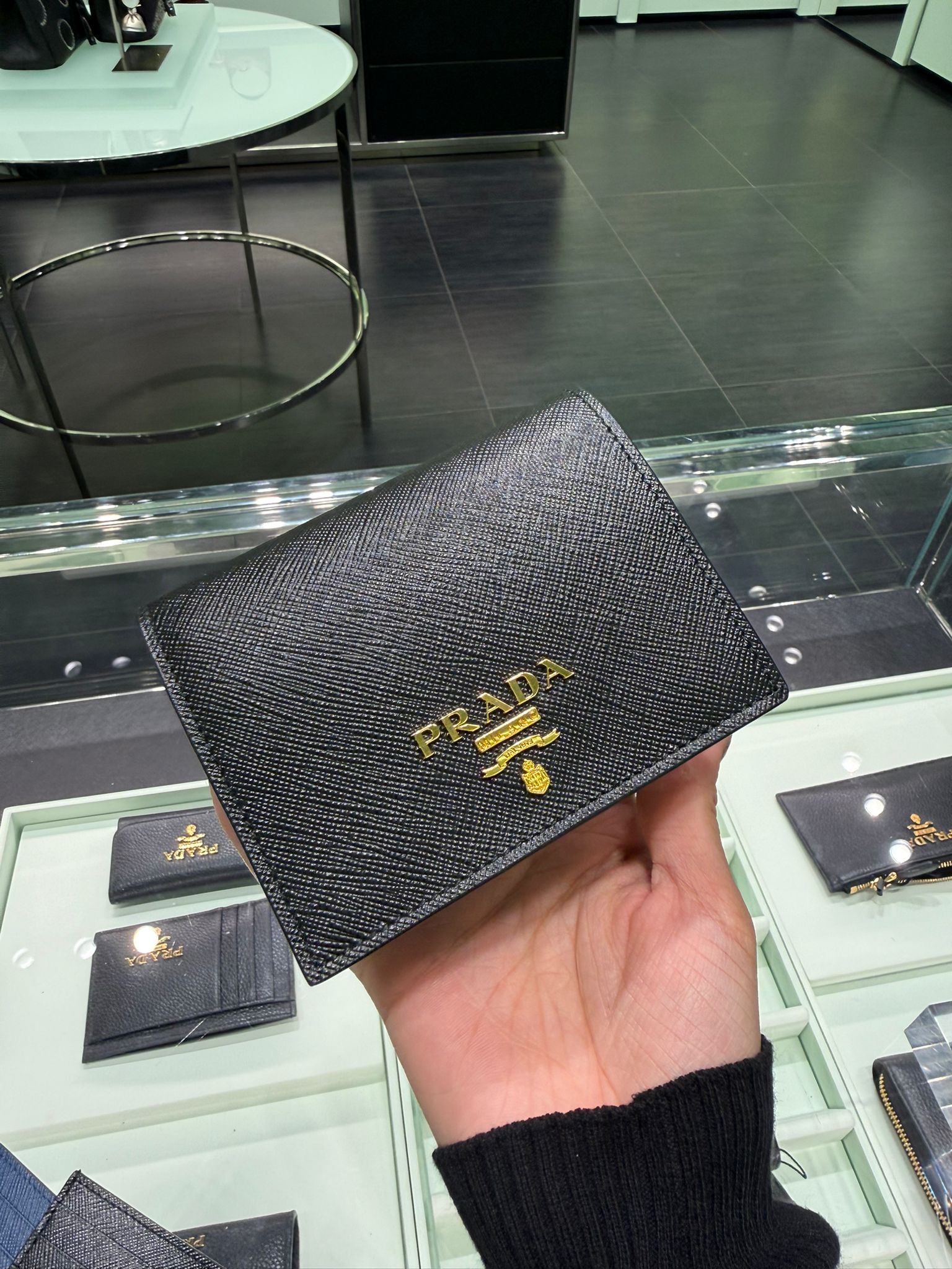 英國代購 (獨立訂單)-Prada 1MC025
