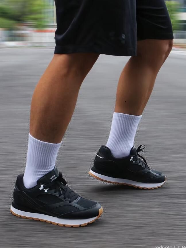 【預購】Under Armour H0619513 男裝黑色運動鞋