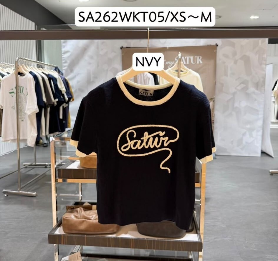 SA18 XS:胸32-44 長18 S:胸33-45 長19 M:胸34-46 長20 $369