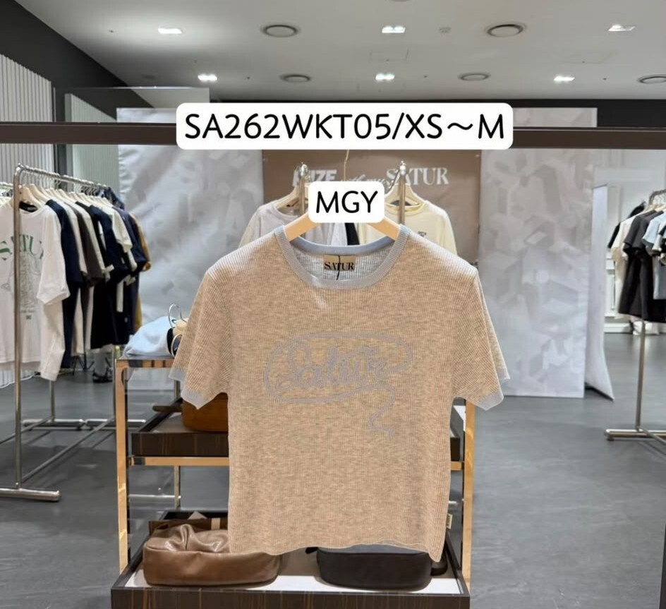 SA18 XS:胸32-44 長18 S:胸33-45 長19 M:胸34-46 長20 $369