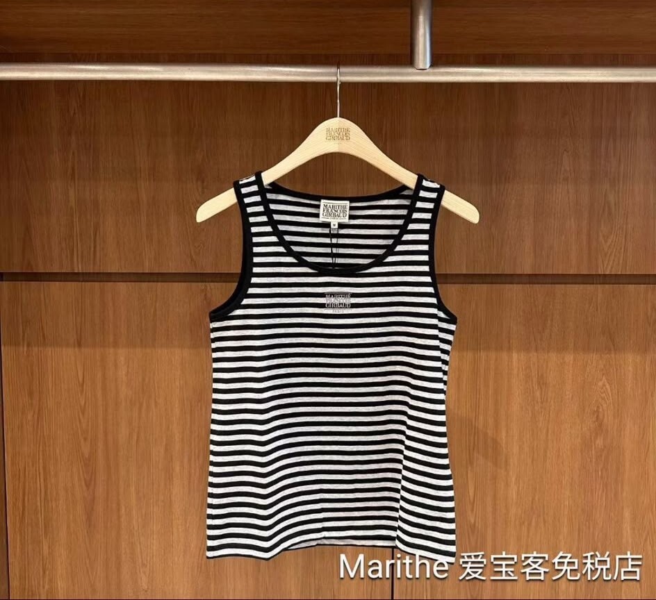 MF11 女款 S:胸33-44 長22 M:胸35-46 長22 $229 [MFG46USV101]
