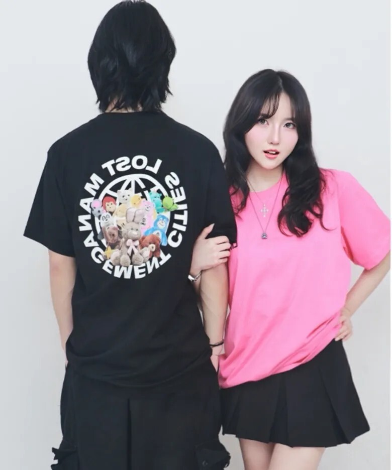 【OWN】LMC DOLL GLOBE 休閒 短袖 上衣 大LOGO 玩偶 地球儀 春夏 不分男女 黑色 白色 粉色