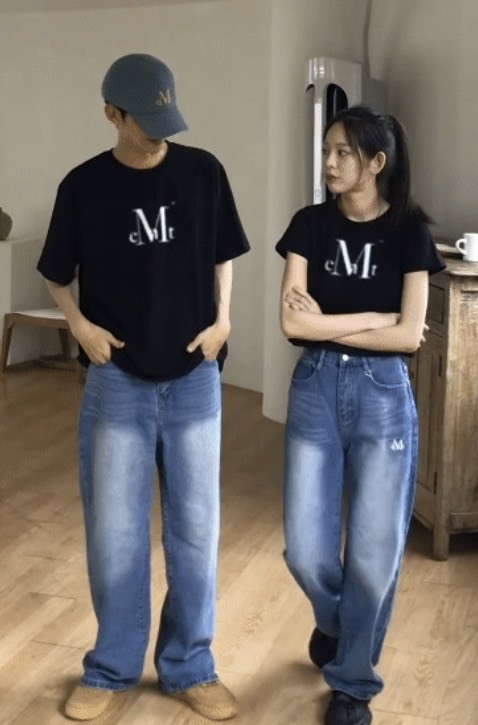 【OWN】Mucent 短袖 上衣 圓領 模糊 LOGO 寬鬆 短版 春夏 男女通用 情侶款 黑色 P00000ME