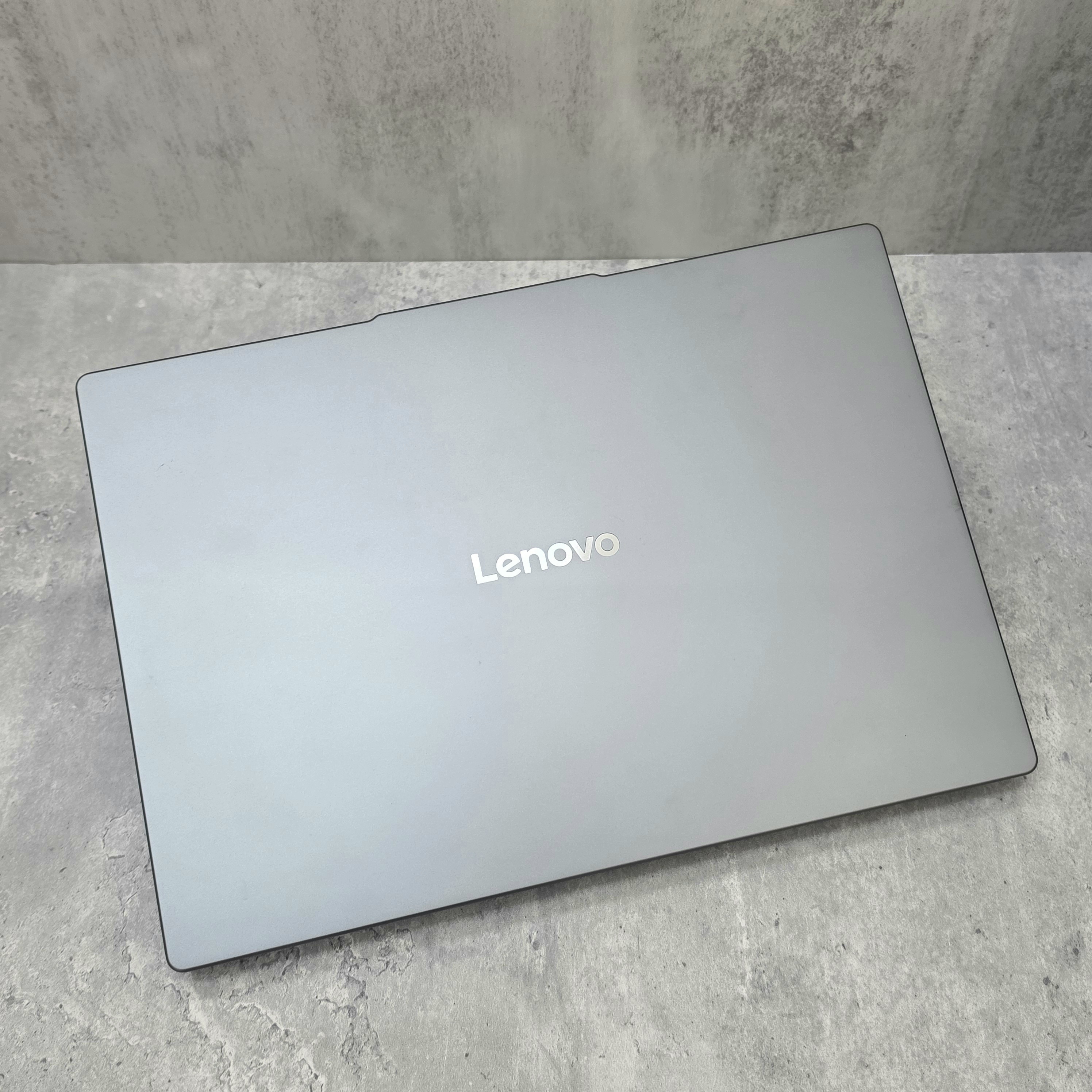 【二手文書筆電】Lenovo IdeaPad Slim 3 15Q8X10 AI筆電 文書筆電 灰色（原廠保固至2028/05/27）