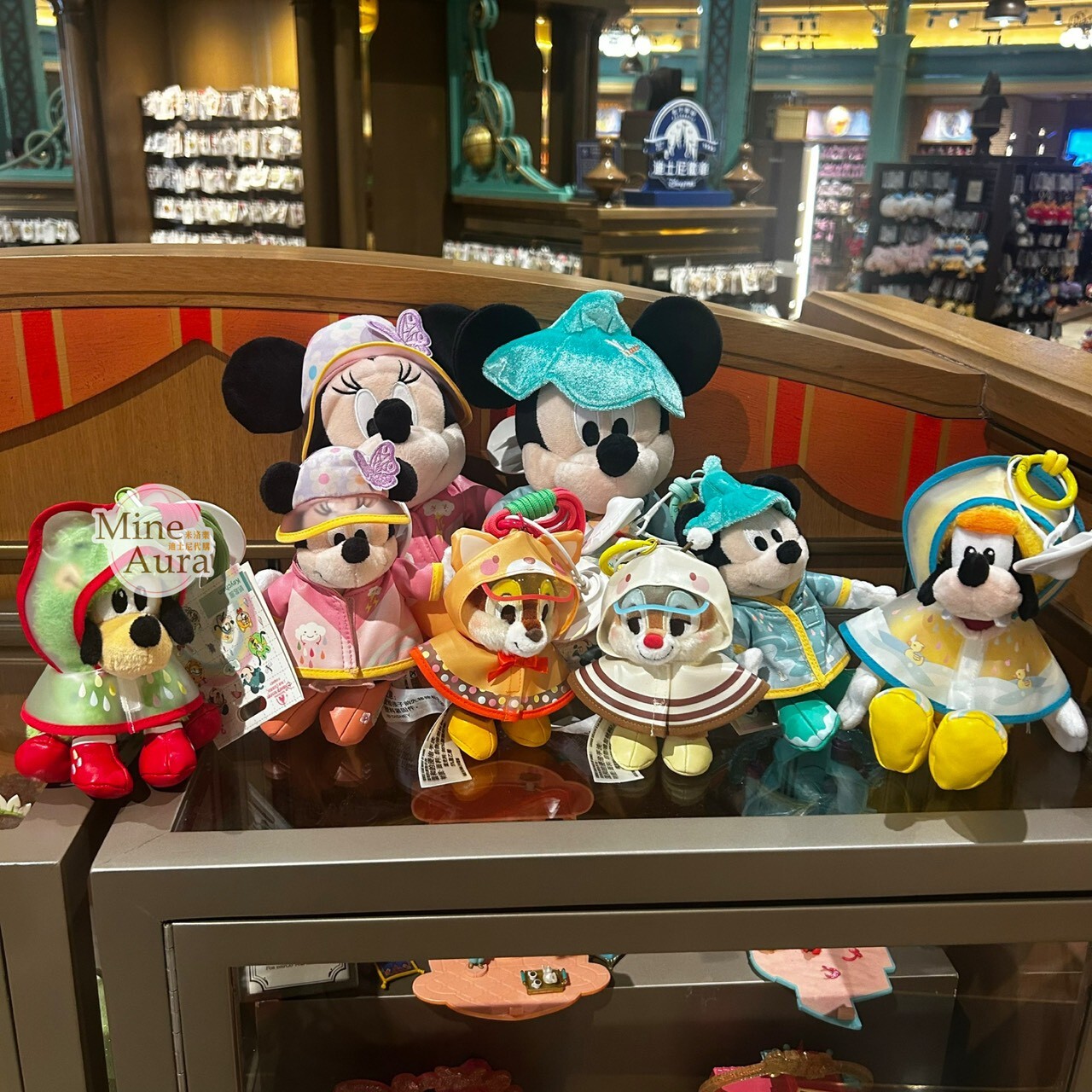 夏日米奇 Mickey 與朋友們 踩水日記系列 唐老鴨 Donald 造型 絨毛 鑰匙圈 吊飾 -上海迪士尼樂園