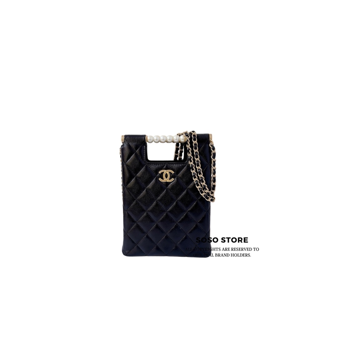 Chanel Pearl Handle Clutch with Chain -Black / GHW