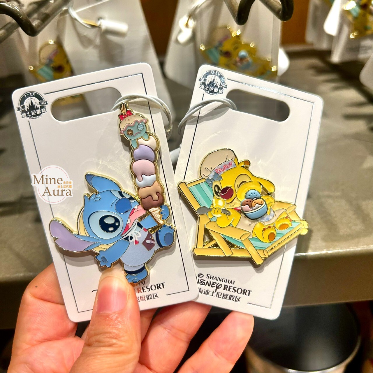2026 夏日 史迪奇 Stitch 和朋友們系列 史迪奇 Stitch 魯賓 Reuben 造型 徽章 PIN 星際寶貝 Lilo & Stitch - 上海迪士尼樂園