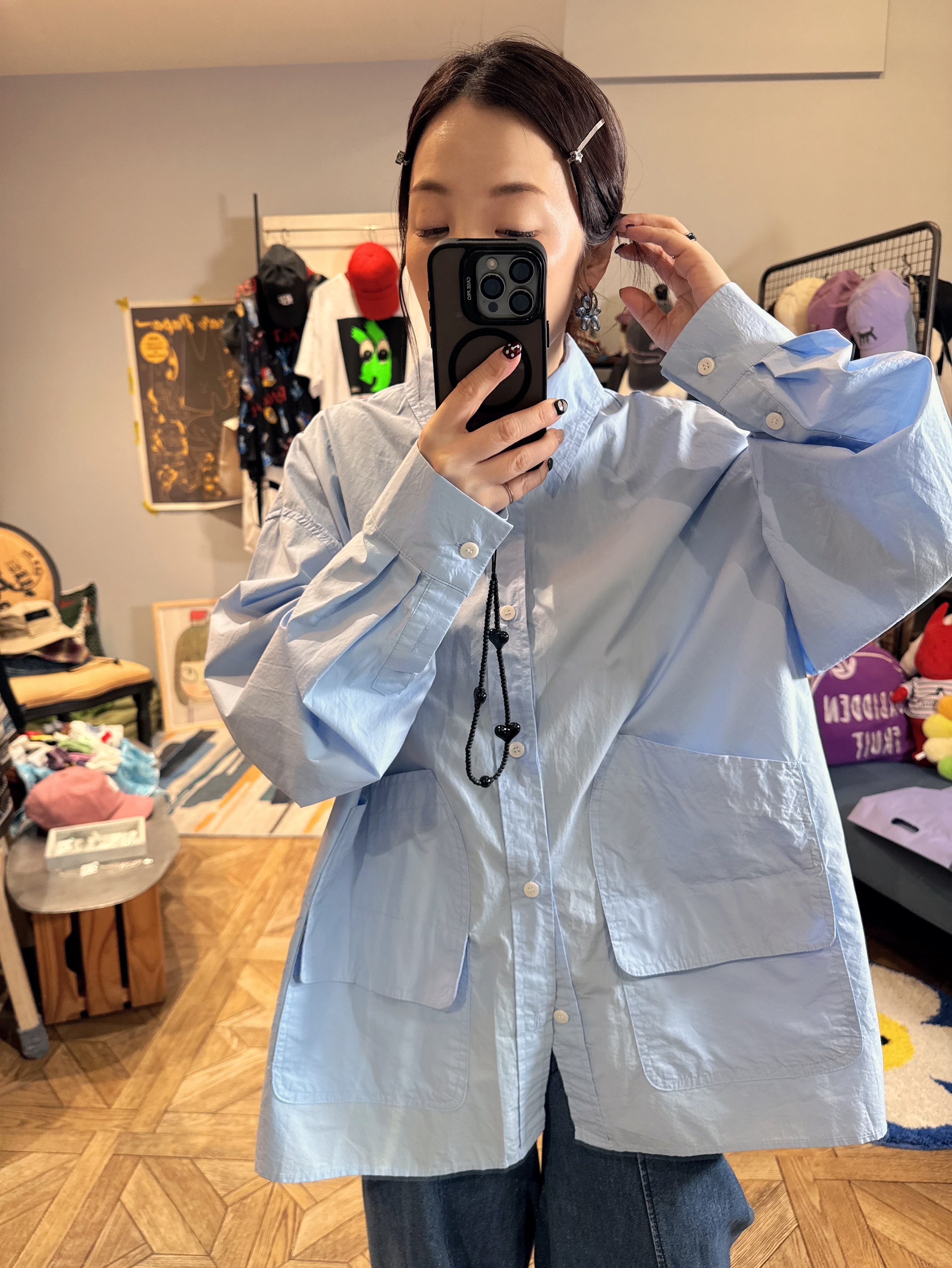 藍色中性設計襯衫
