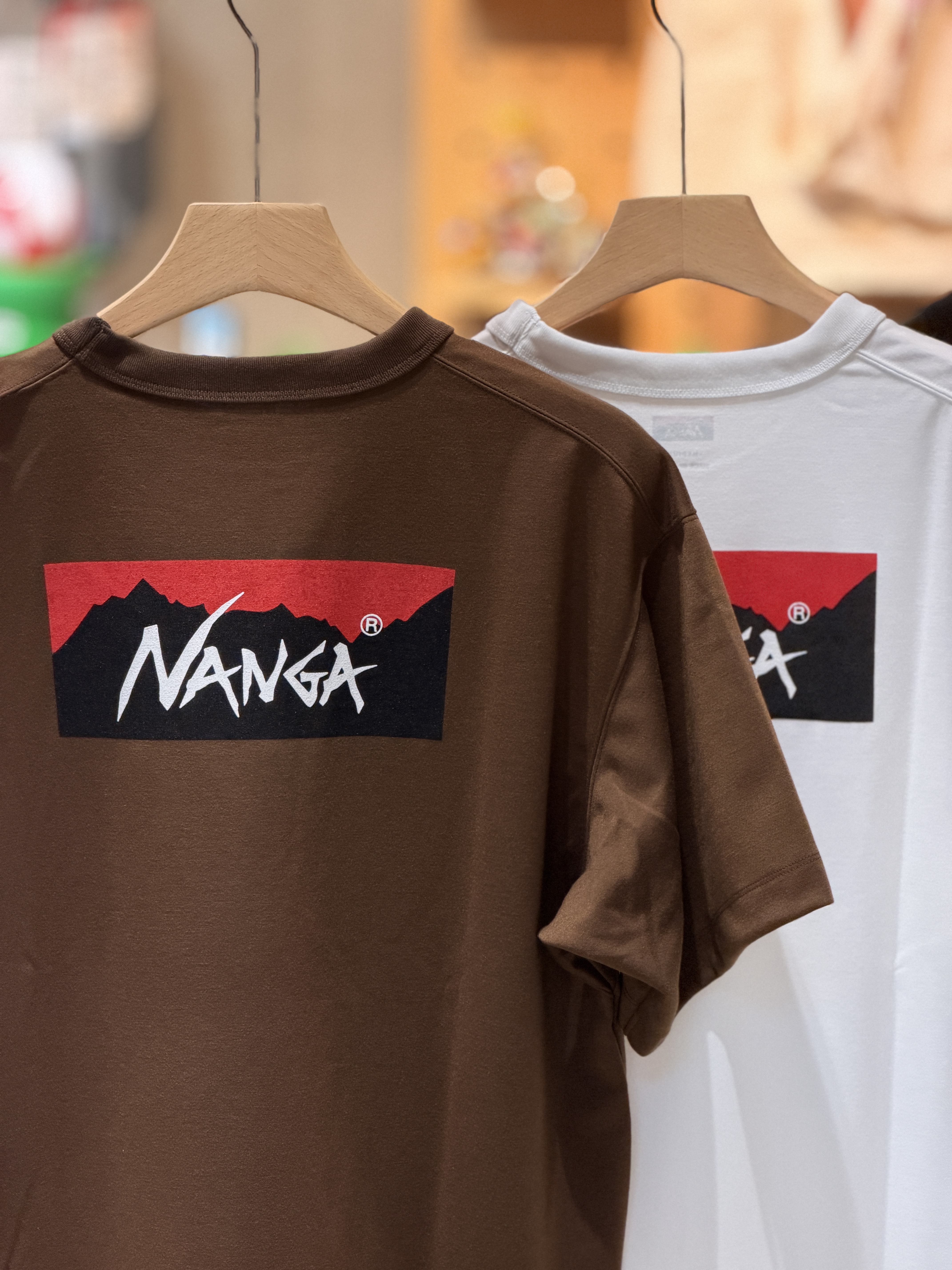 【現貨】NANGA NEO-PRO 紡錘形 背部印花 大logo短tee 別注款 00012