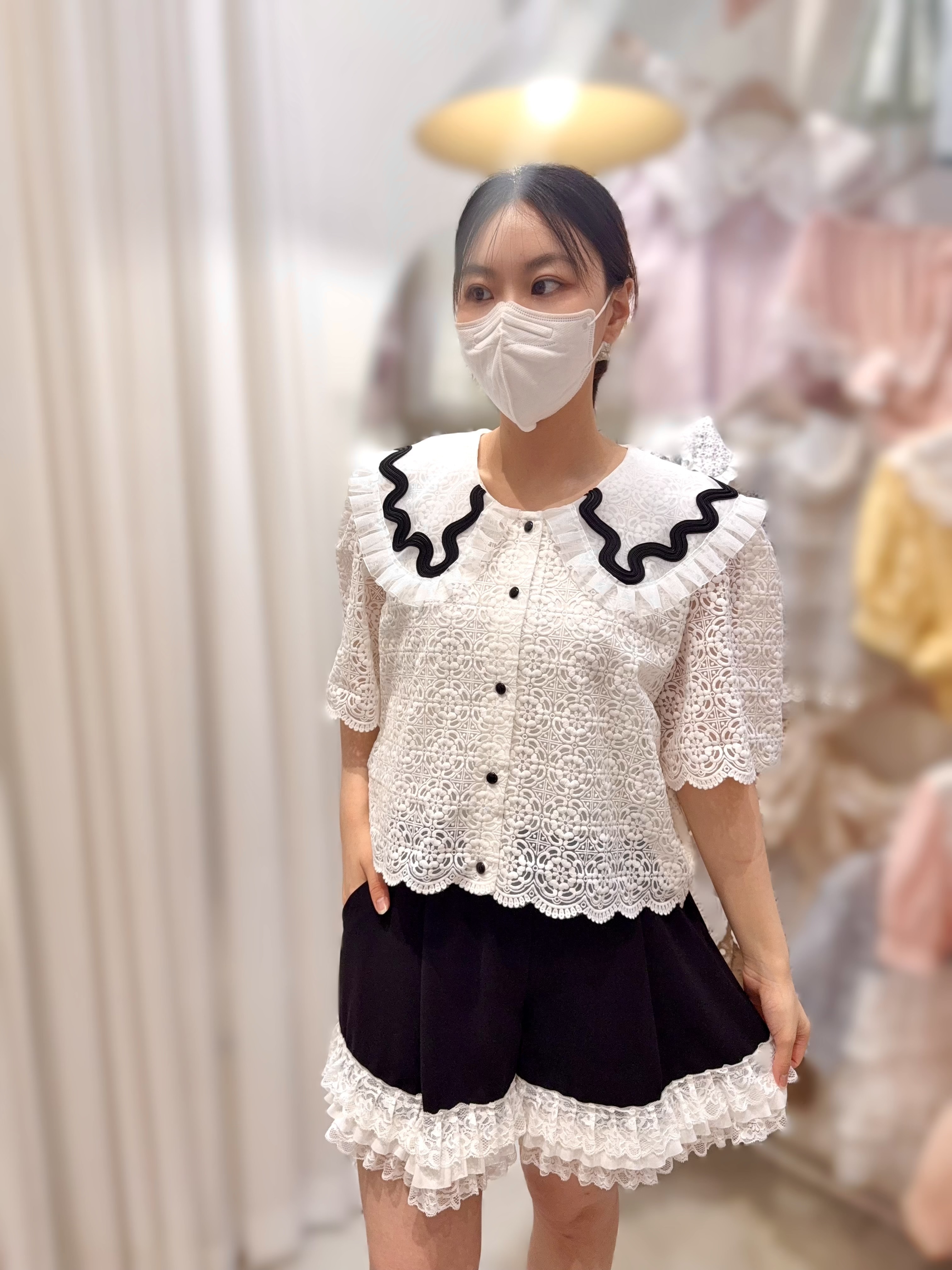 Y139  PRETTY 獨家款   開胸  胸41 長19 $499 (一口價)