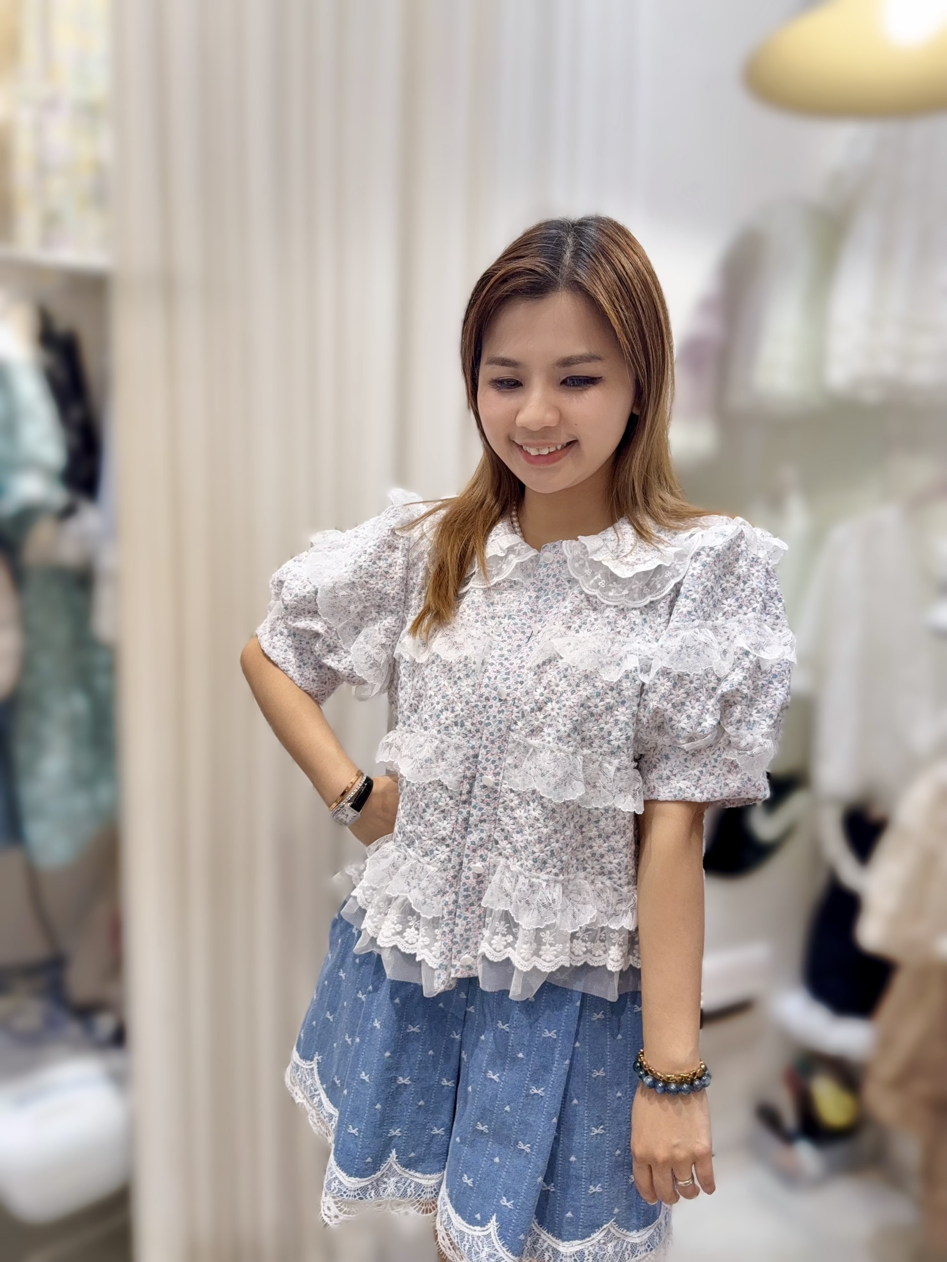 Y122  開胸  胸43長20  $529 (一口價)