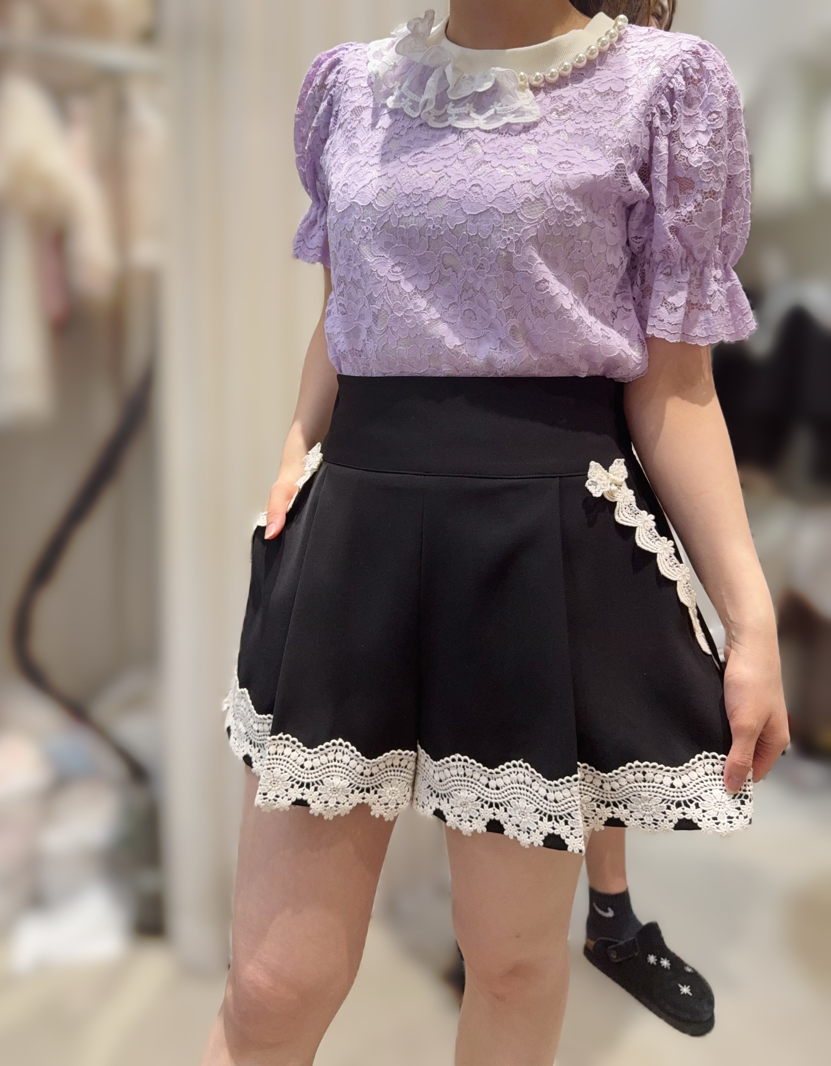 (限量) Y159    蝴蝶結橡根褲  腰28-37 HIP45 長16 $499 (一口價)