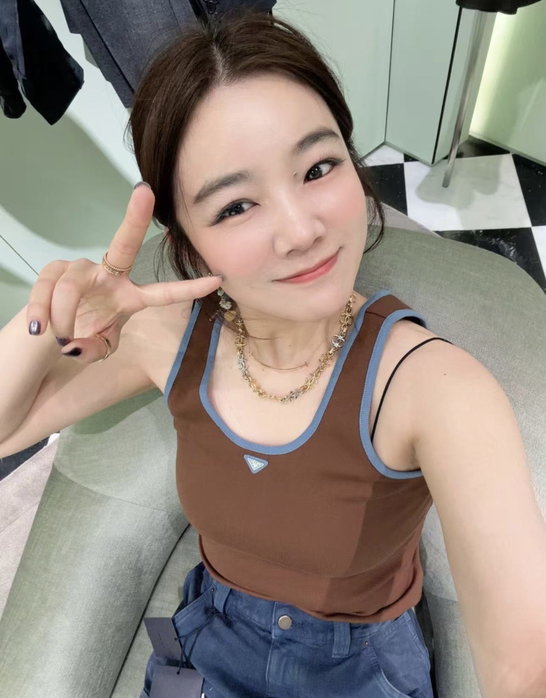 PRADA 三角LOGO 啡色 女款背心