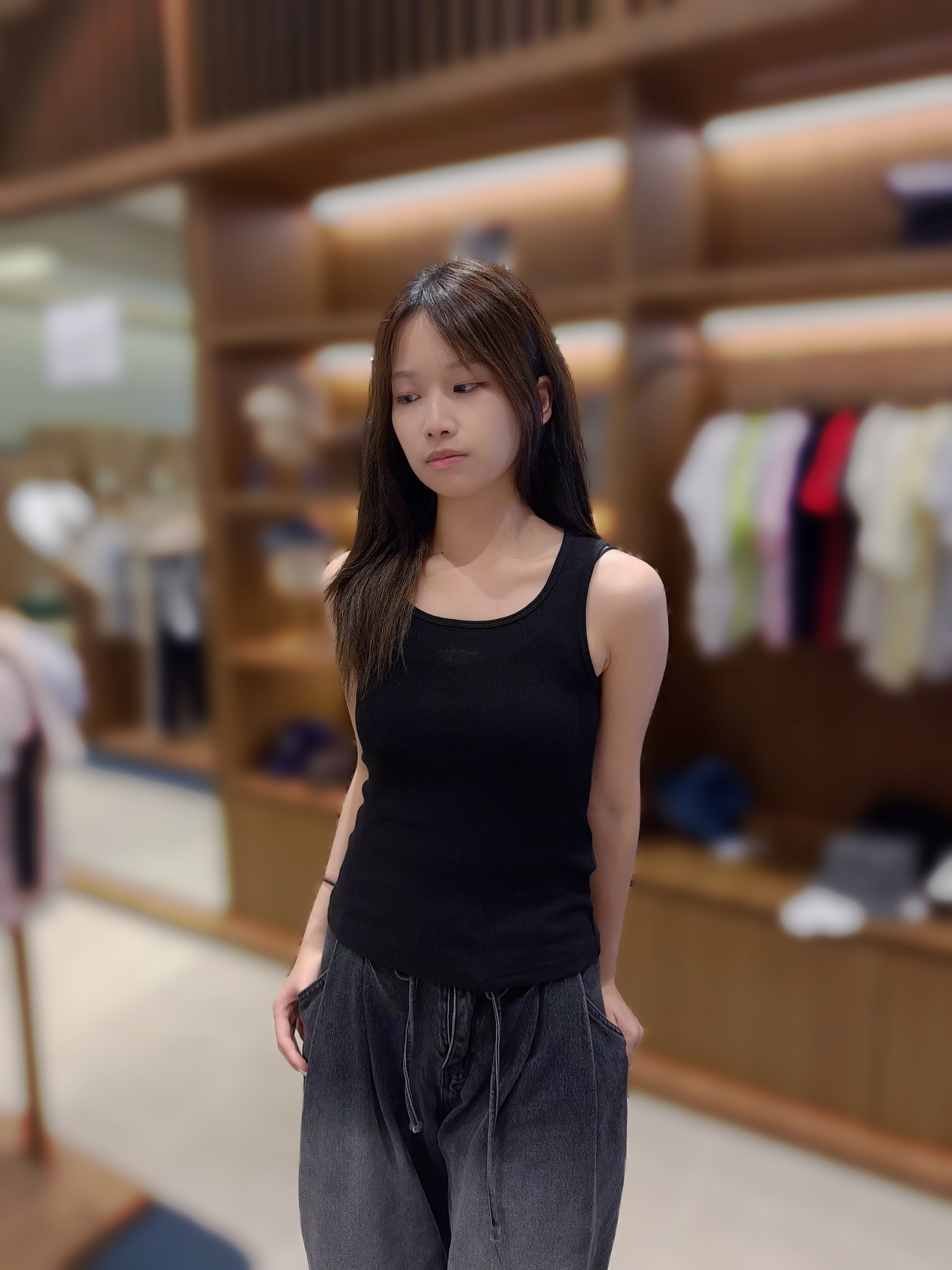 MF10 女款 S:胸28-48 長21 M:胸30-50 長22 $229 [MFG46USV105]