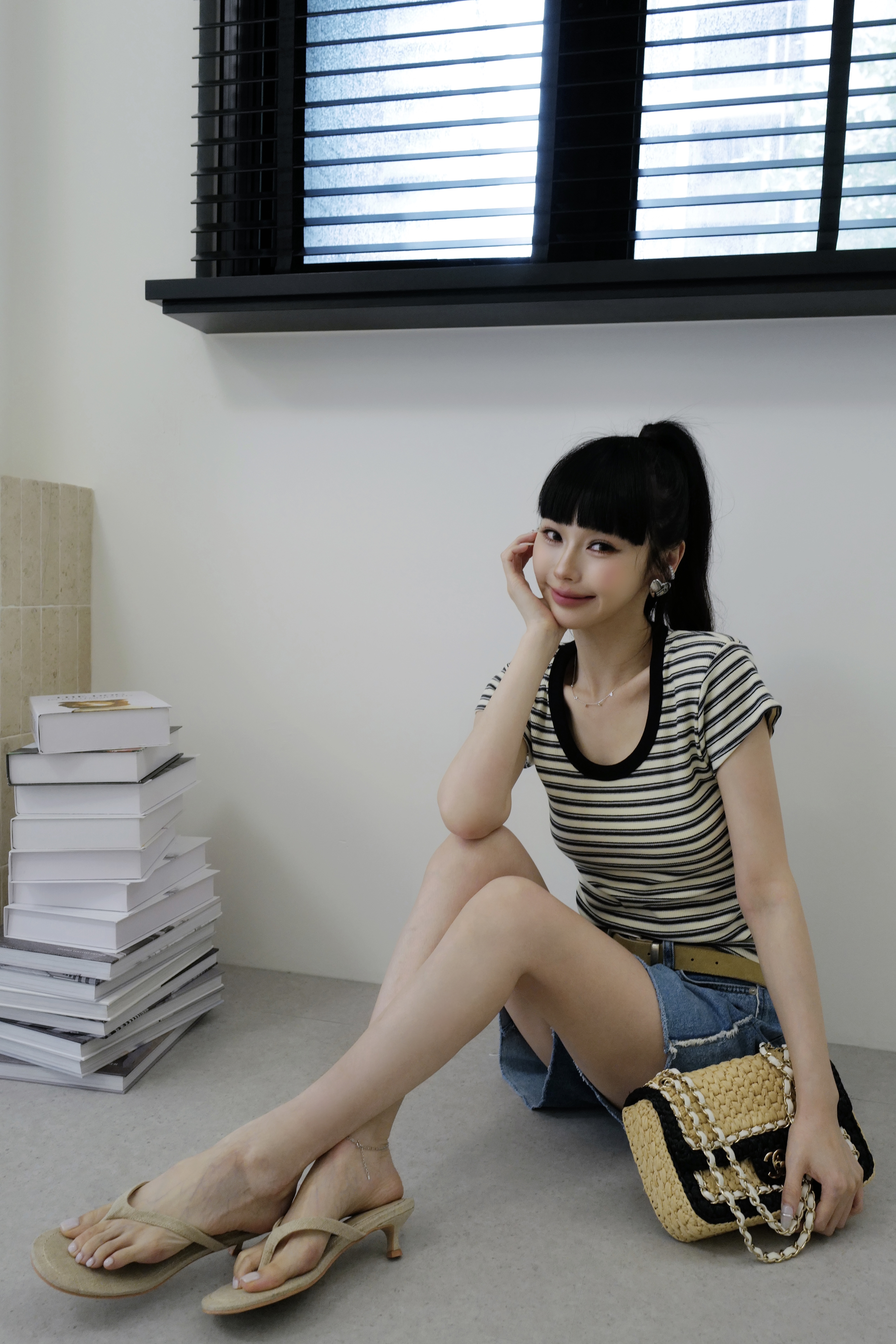 撞色滾邊Ｕ領條紋Ｔ HD38