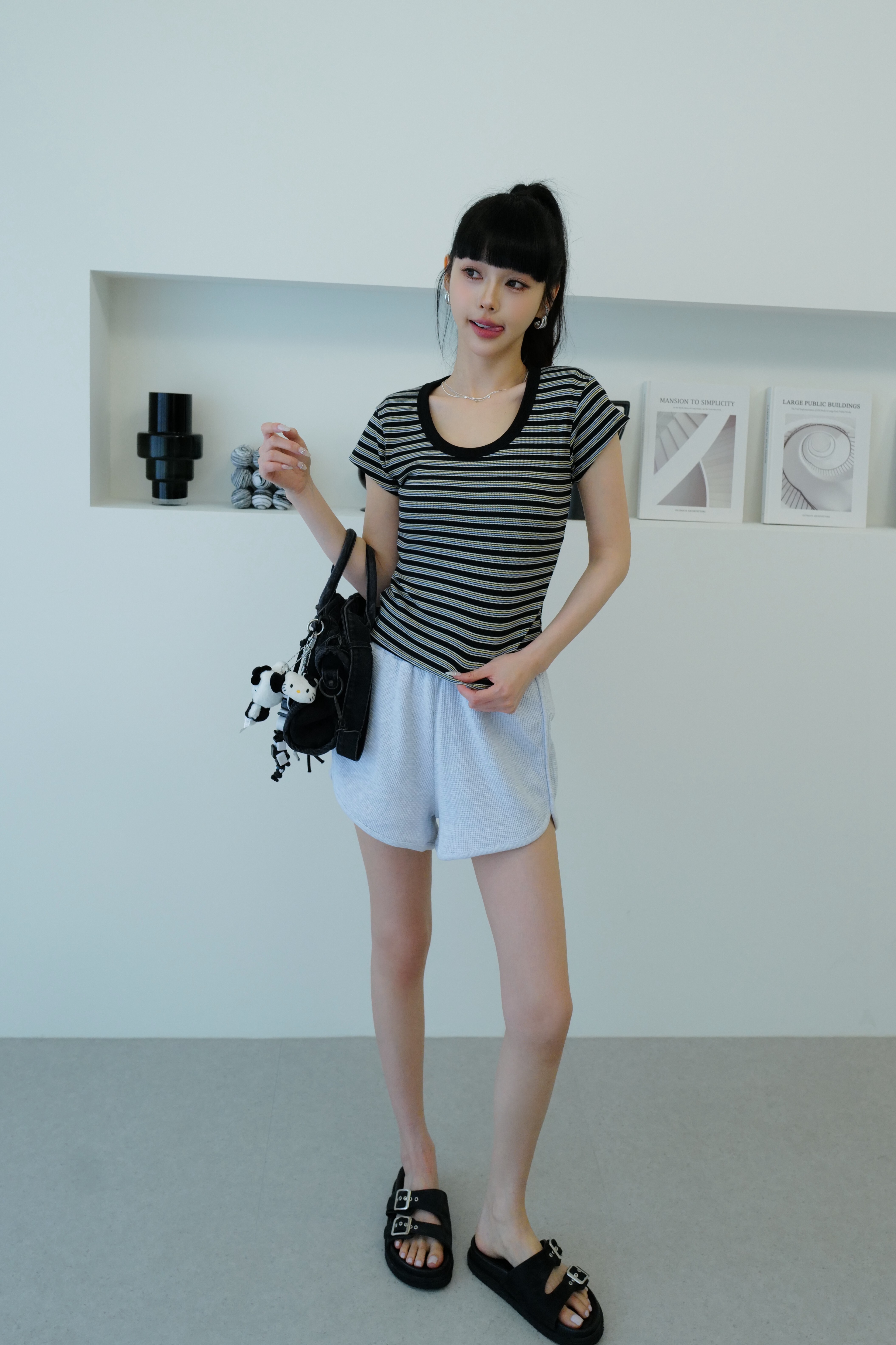 撞色滾邊Ｕ領條紋Ｔ HD38
