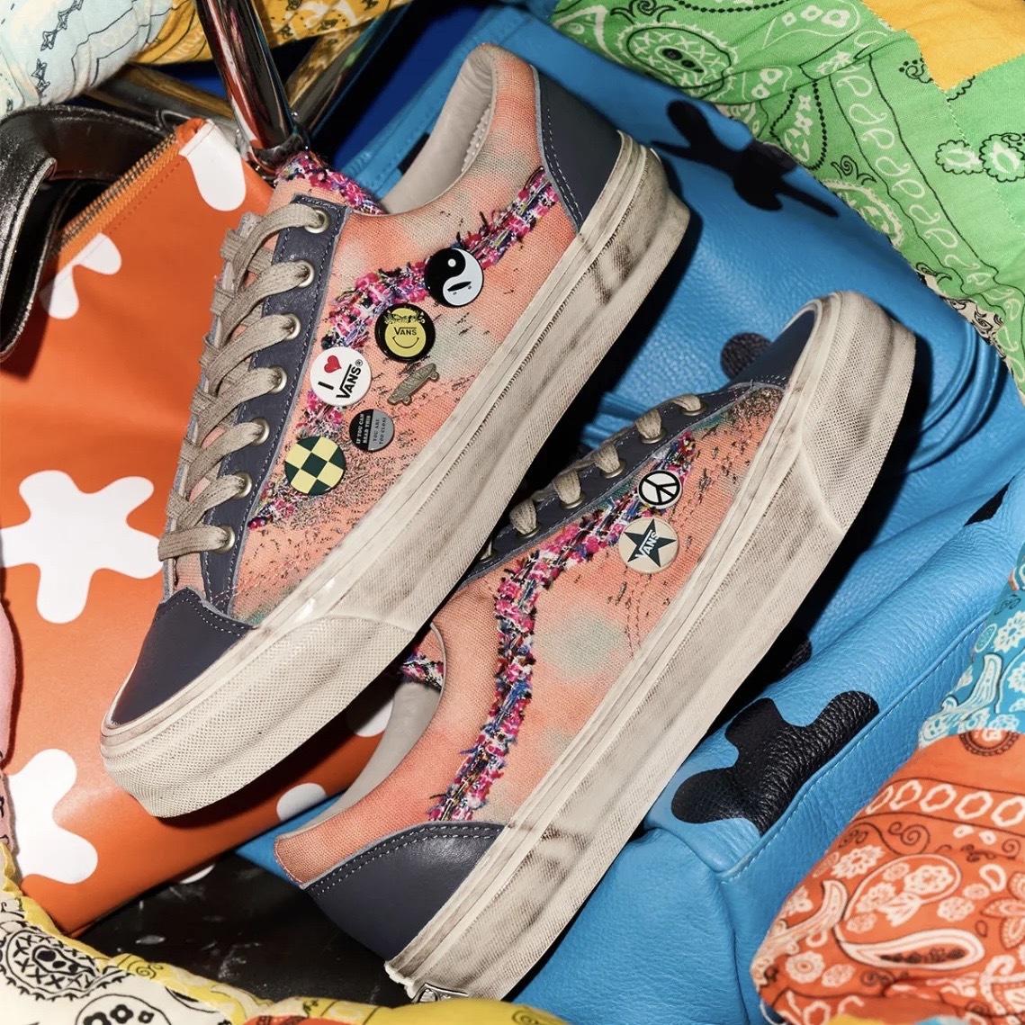 VANS PREMIUM OLD SKOOL 36 暗橘 做舊 紀念徽章 休閒 板鞋 VN000E8VE4A