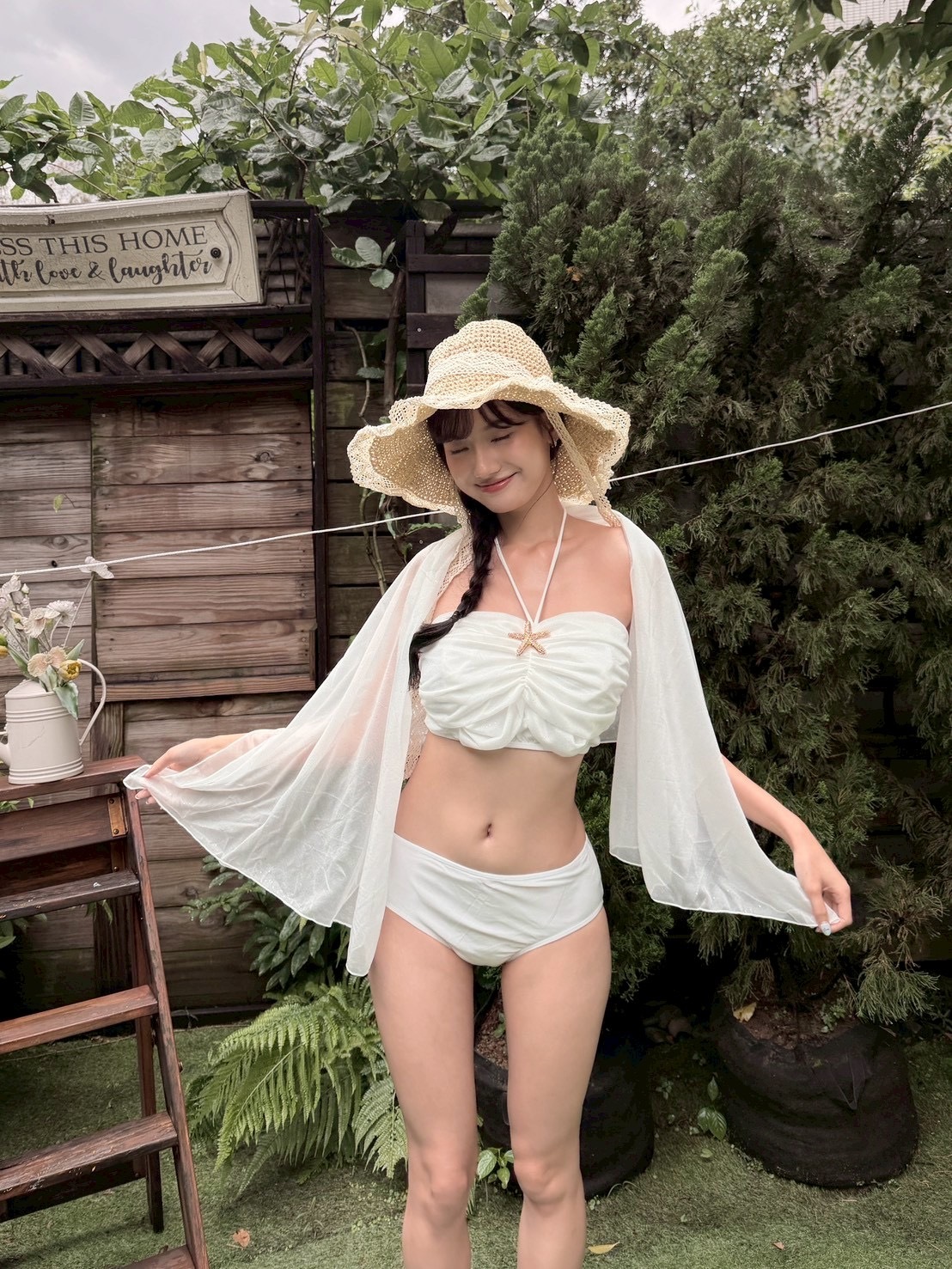 心動不只一次 海星掛脖+紗裙 帶細閃三件套✨ 白色