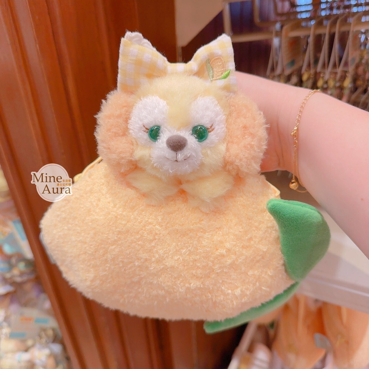 達菲 Duffy 與好友們 檸檬派對系列 達菲 Duffy 可琦安 餅乾 CookieAnn 絨毛 造型 斜背包 小包 -香港迪士尼樂園