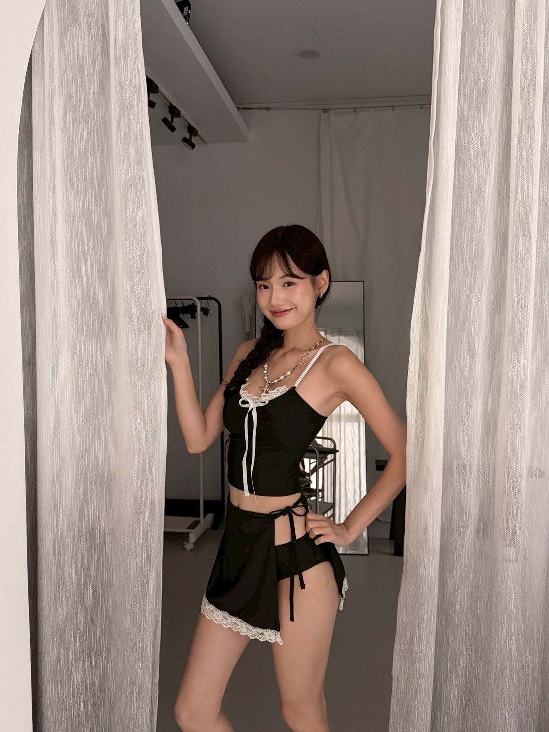 日雜少女🎀 蝴蝶結吊帶+片裙三件套泳衣 黑色