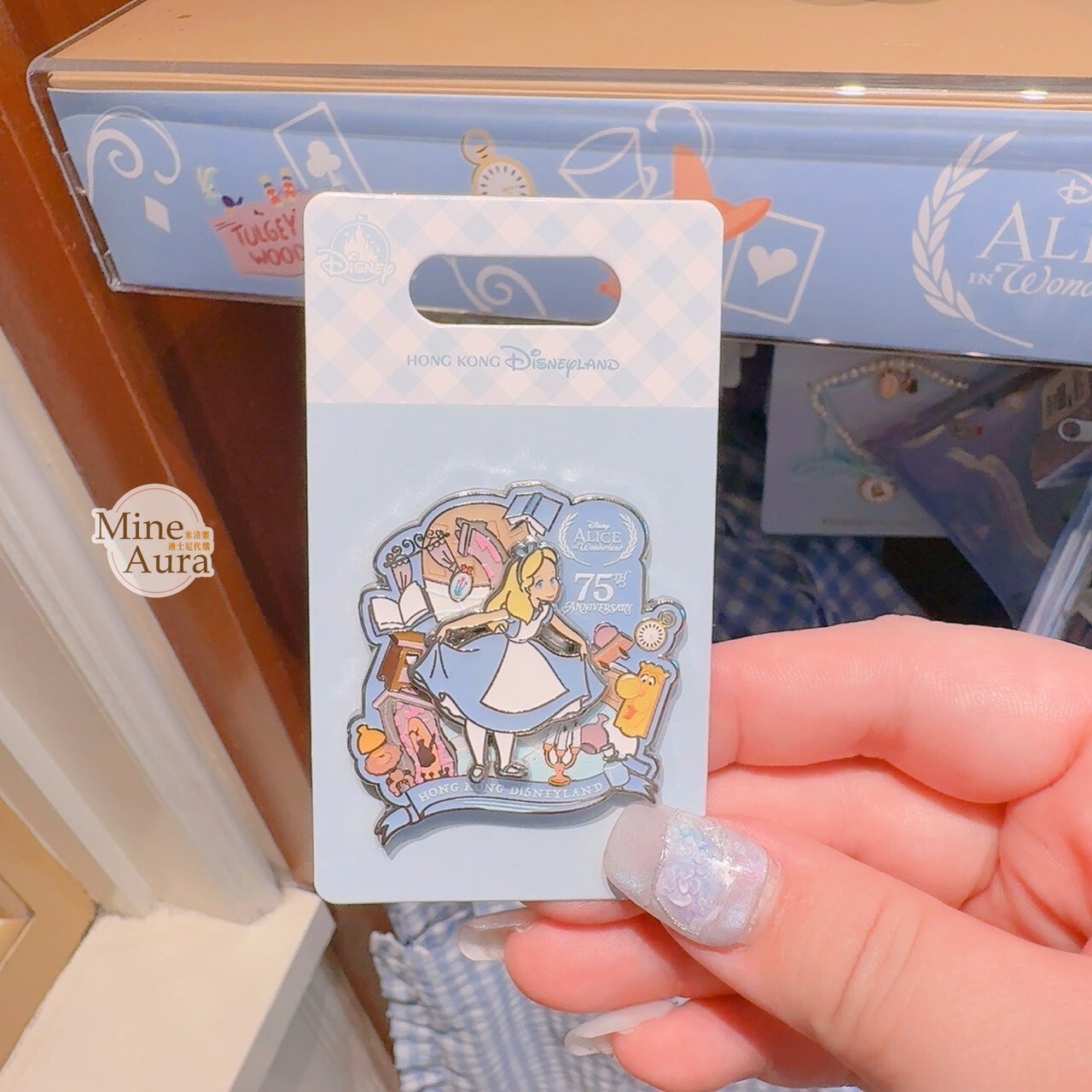 75周年限定 愛麗絲 Alice 造型 徽章 PIN 愛麗絲夢遊仙境 Alice in Wonderland -香港迪士尼樂園