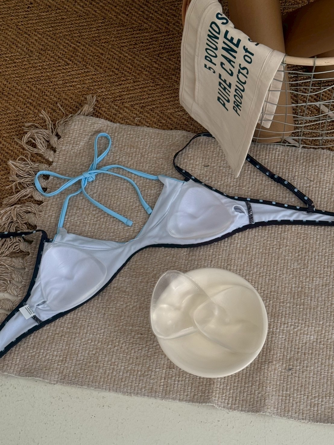 海邊出片神器 硅膠胸墊
