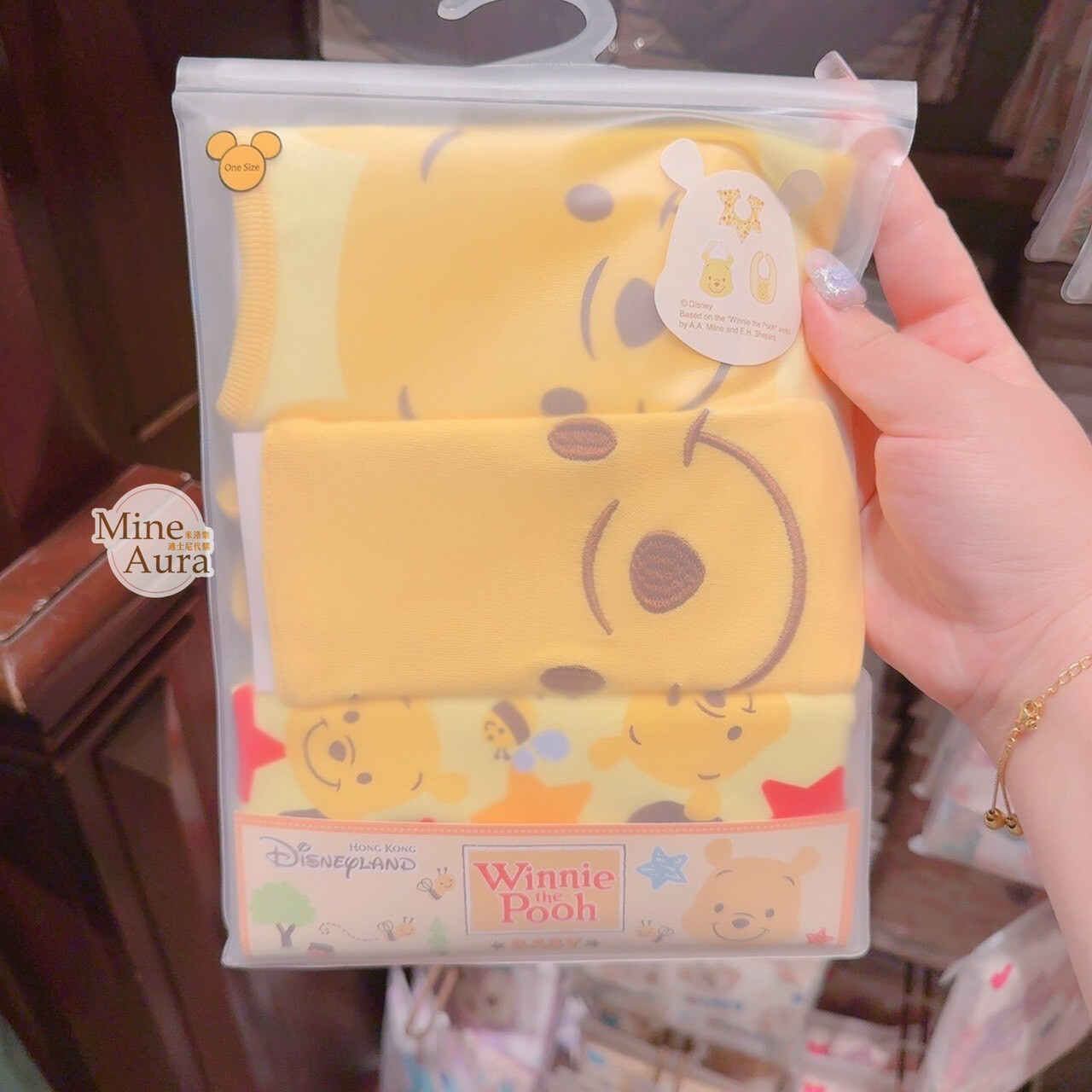 小熊維尼 Winnie the Pooh 造型 圍兜兜 3入組 嬰兒用品 -香港迪士尼樂園