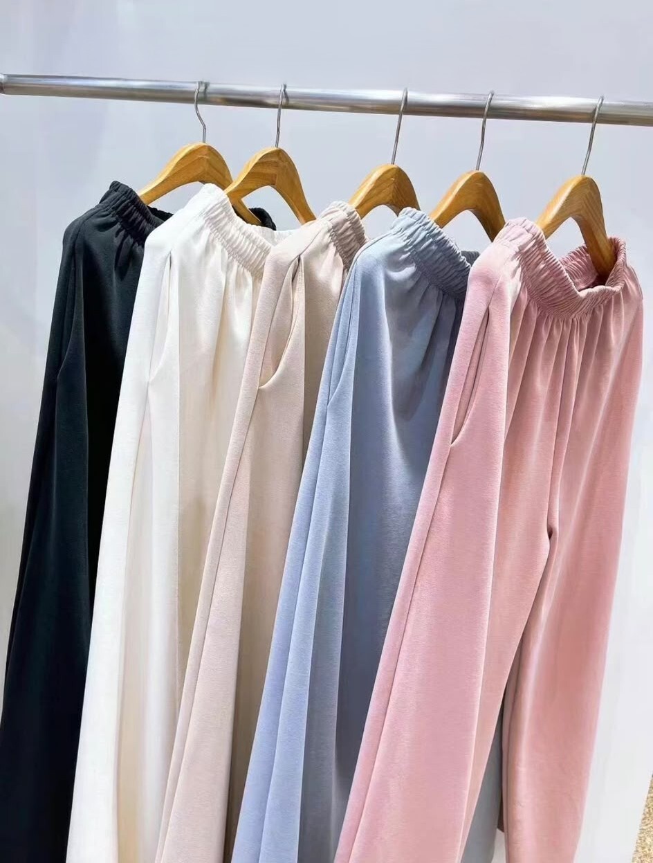 (限量)  HB12  褲 腰 24-46HIP48 長39 $439