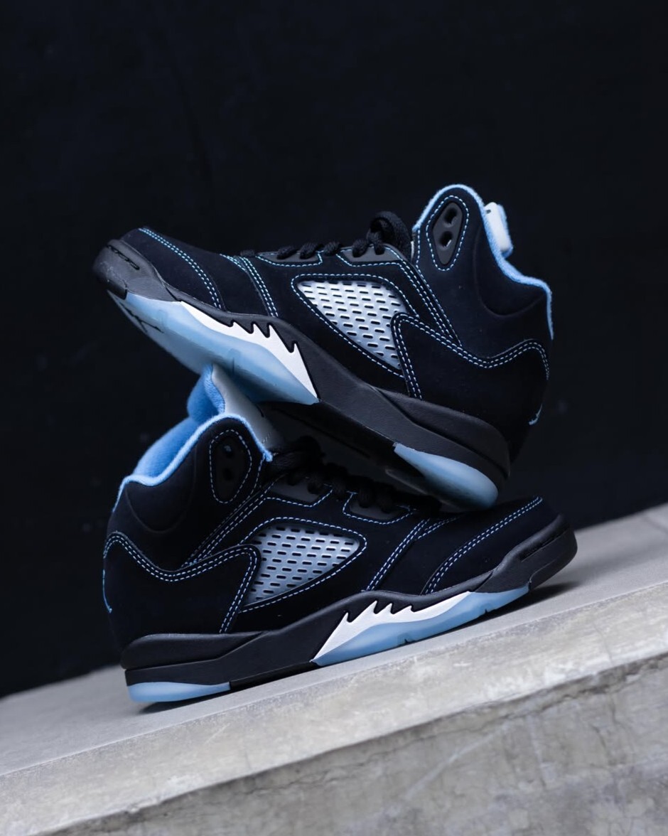 【逢甲 FUZZY】Air Jordan 5 "Black Carolina" 黑藍 DD0587-008