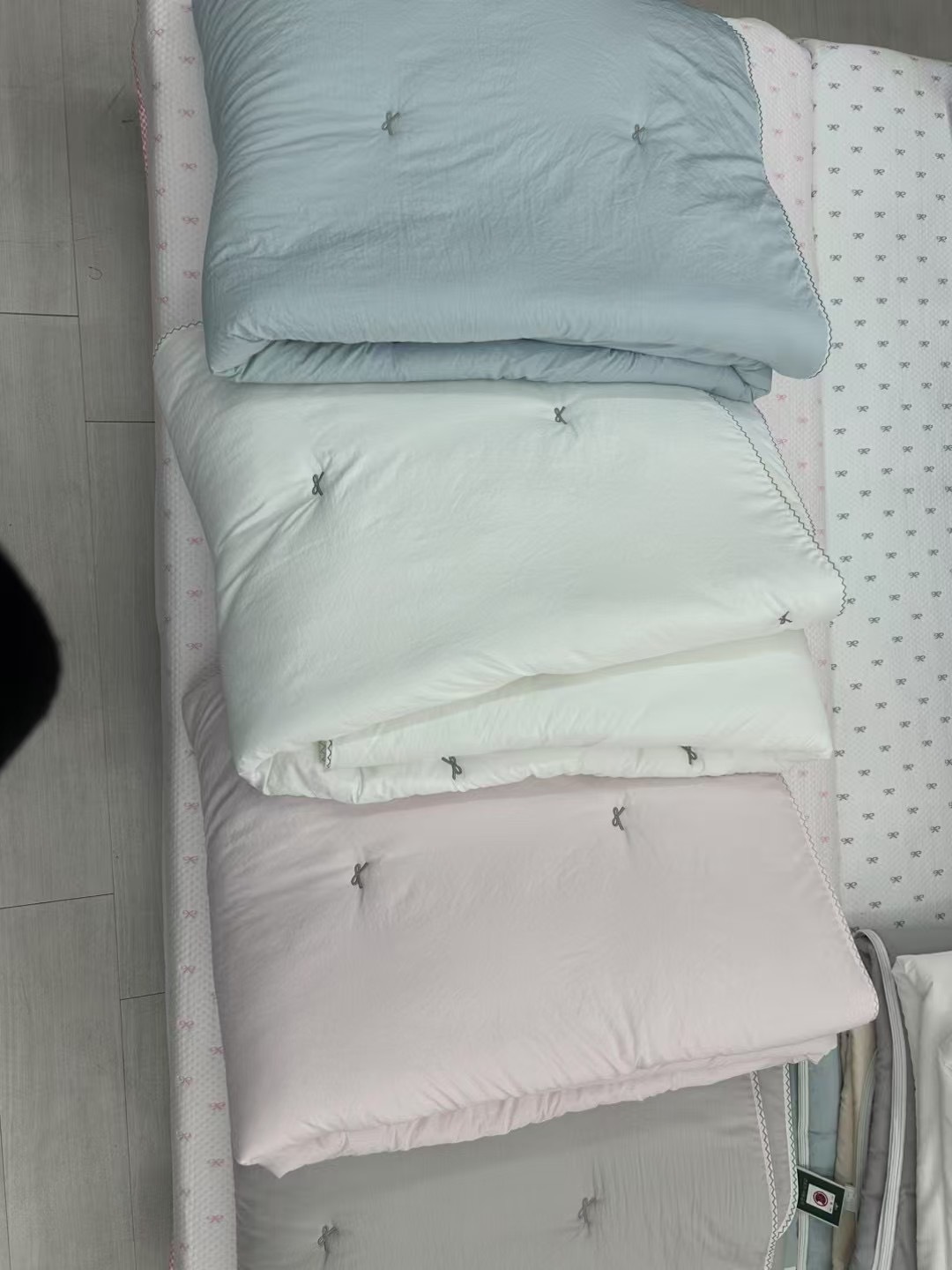 《預訂品》韓國製玉米纖維四季薄被 蝴蝶結款