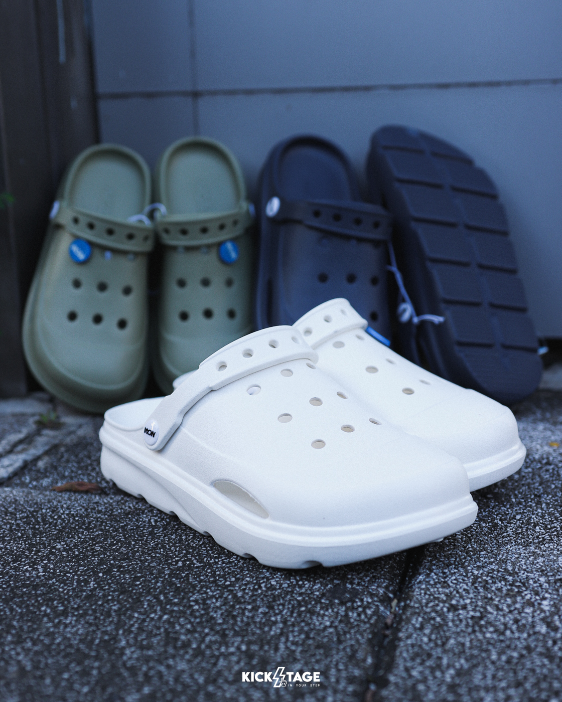 男女鞋 NCAA SLIPPERS 白 綠 深藍 黑 防水 快乾 休閒 戶外 洞洞鞋 水鞋 拖鞋【74251673】