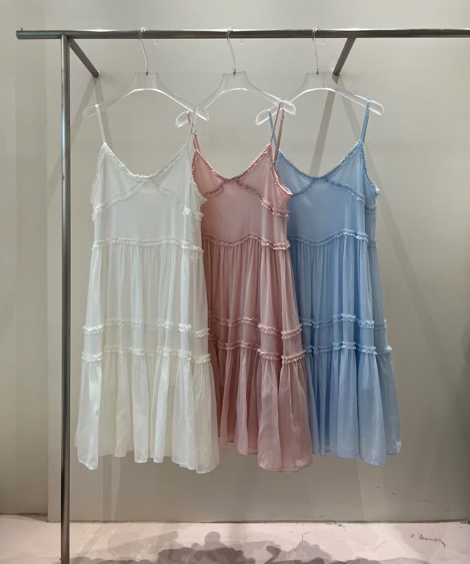 ML09 連身裙👗 胸39   腰 42 長42 HIP46 $699