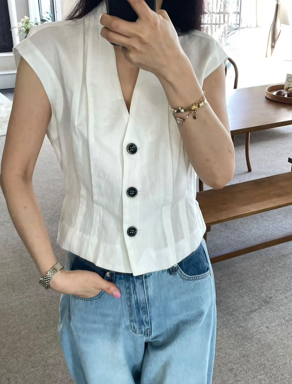 ET09 胸43長18 $599