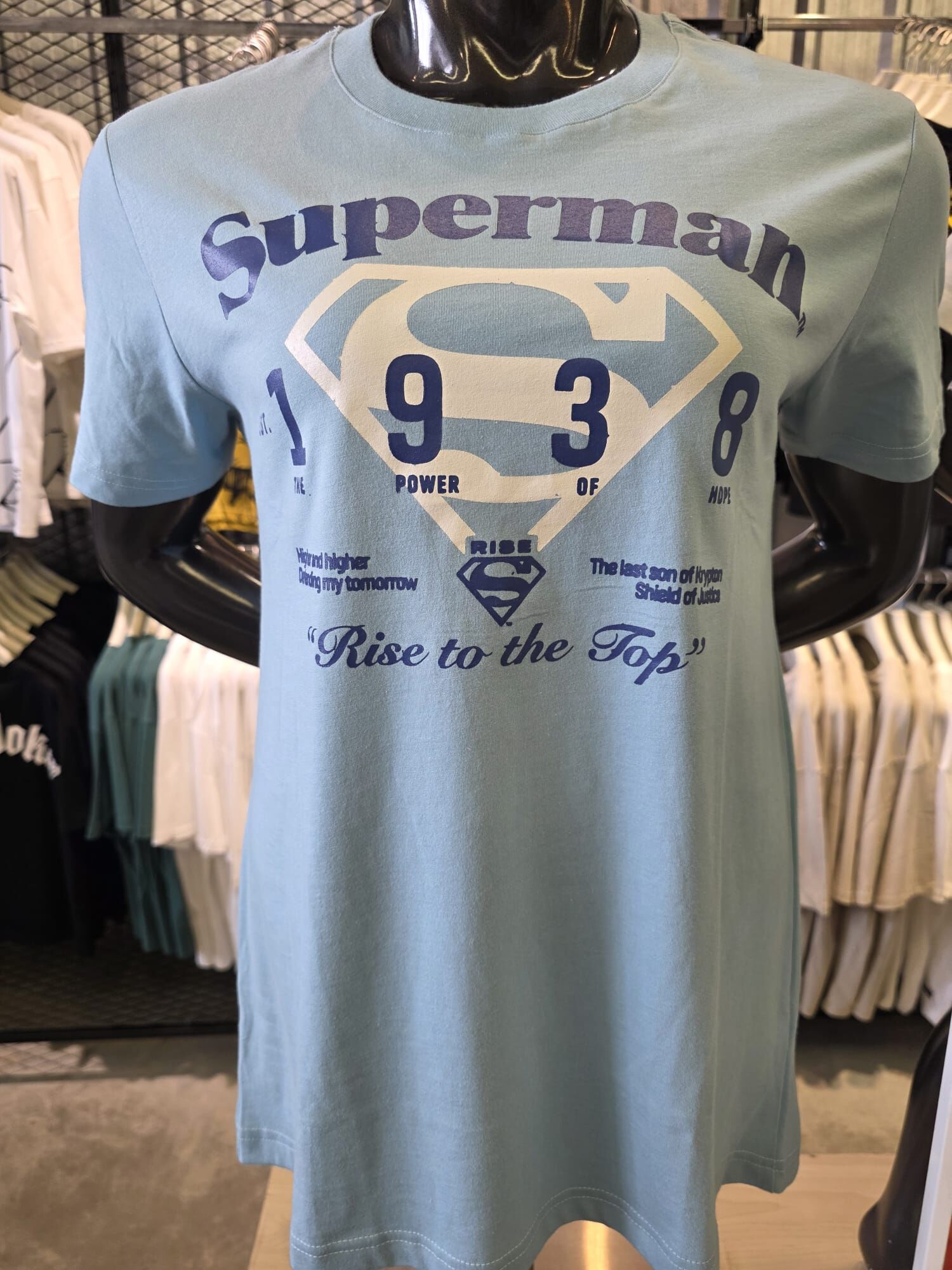 【直播】LX062206 Superman 復古圖案短袖上衣(DSMT5216)
