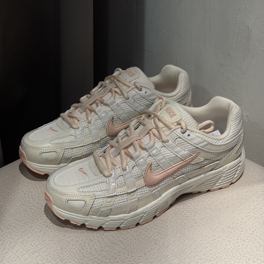 【官網限定】Nike P-6000 米橘色 透氣 復古 休閒鞋 女鞋 IR1215-101 VI