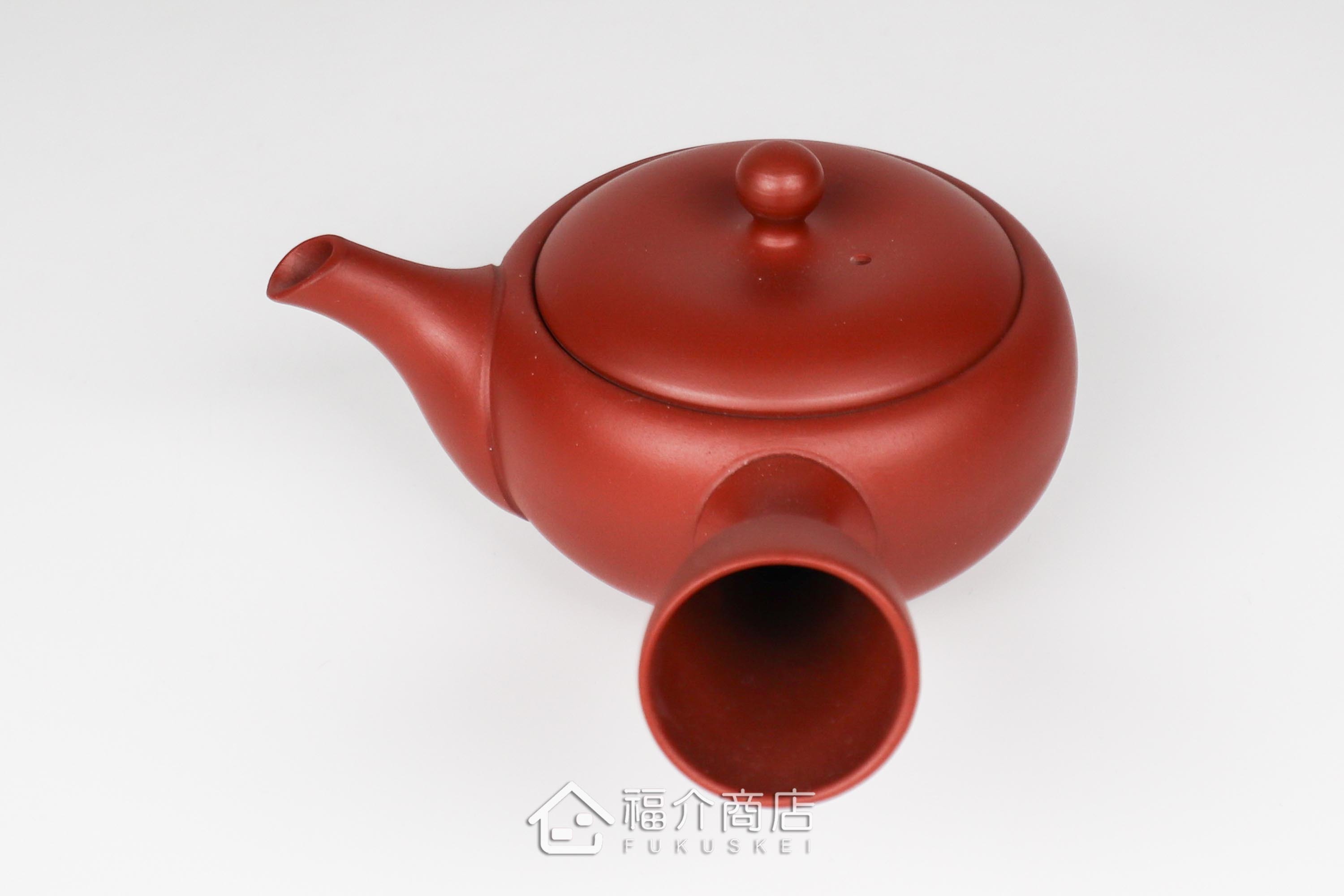 泡茶用的日本陶瓷茶壺