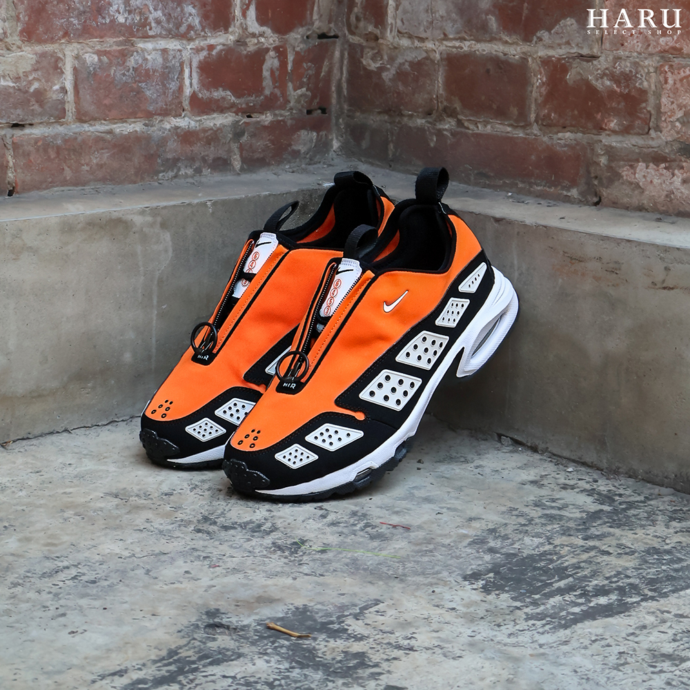 NIKE W AIR MAX SNDR "Safety Orange" 安全橘 警示橘 黑橘 夕陽 機能拉鍊 反光 女鞋 FZ2068-800