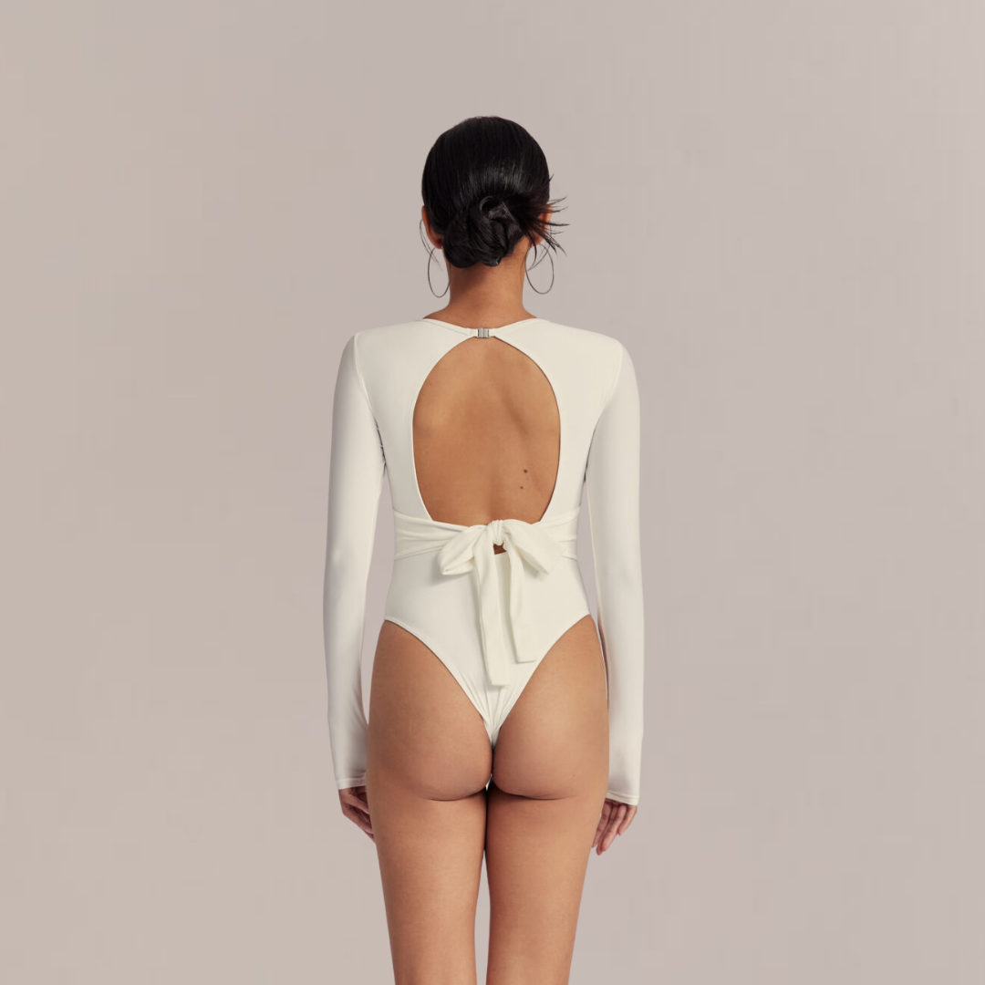 ▲潛行迷宮 長袖綁帶美背泳裝 Longsleeve Suit 月光白