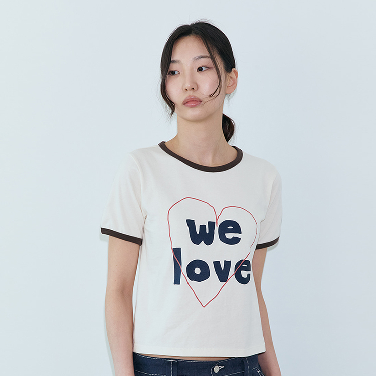 韓國 ooowl 復古塗鴉短踢 WE LOVE HEART 米色