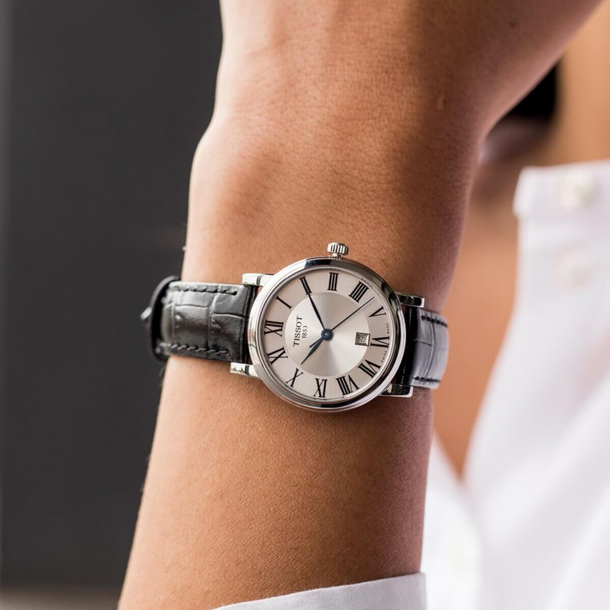 (預購)【Tissot 天梭】卡森Premium系列 羅馬字 30mm 瑞士石英機芯 皮錶帶 女生 手錶 T122.210.16.033.00